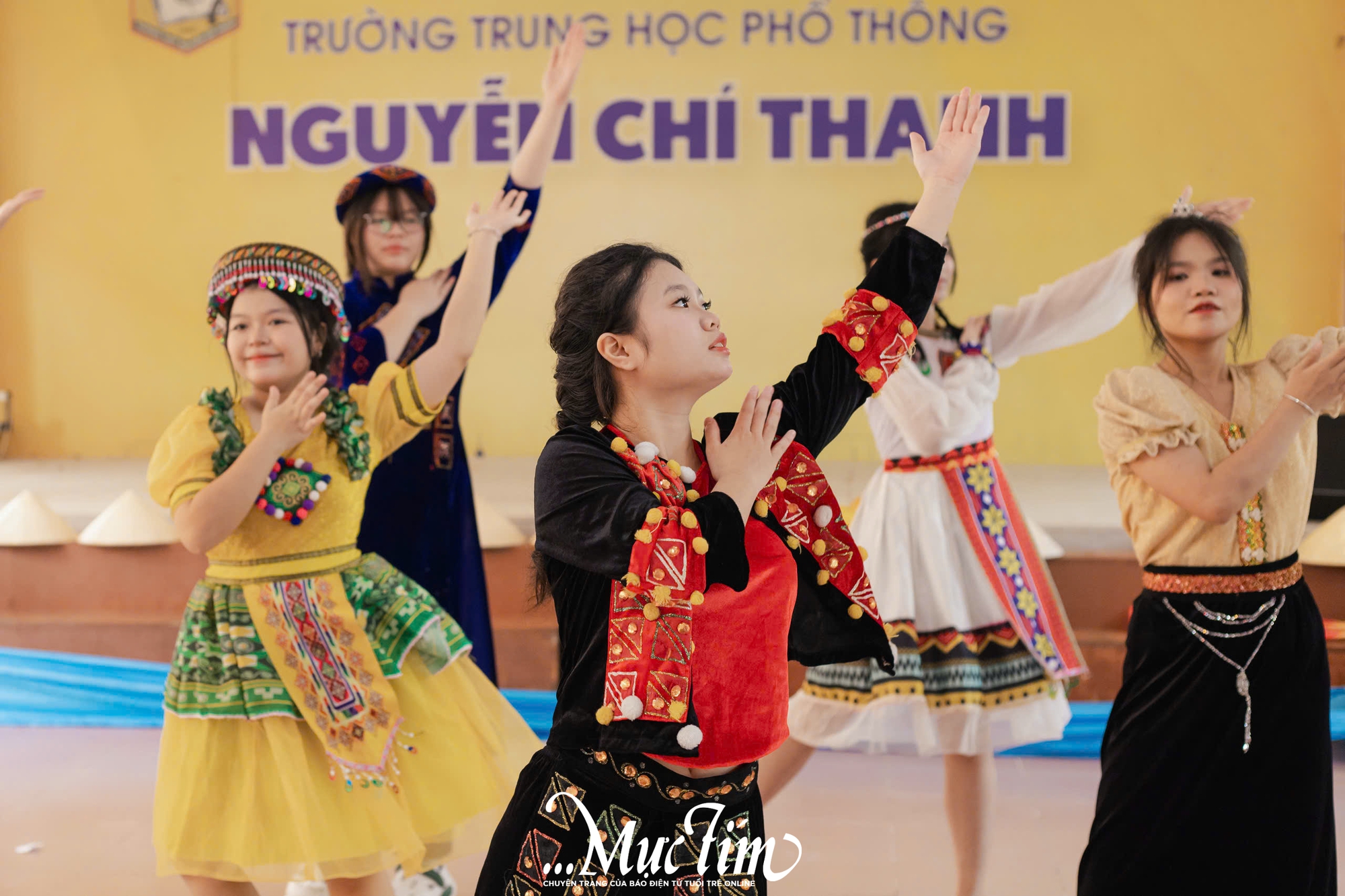 Teen Trường THPT Nguyễn Chí Thanh gửi gắm lời tri ân thầy cô bằng âm nhạc- Ảnh 5.