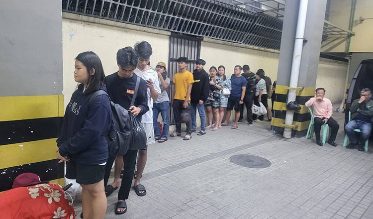 Campuchia bắt 106 người Indonesia trong chiến dịch truy quét lừa đảo trực tuyến - Ảnh 2. Campuchia - Ảnh 2.