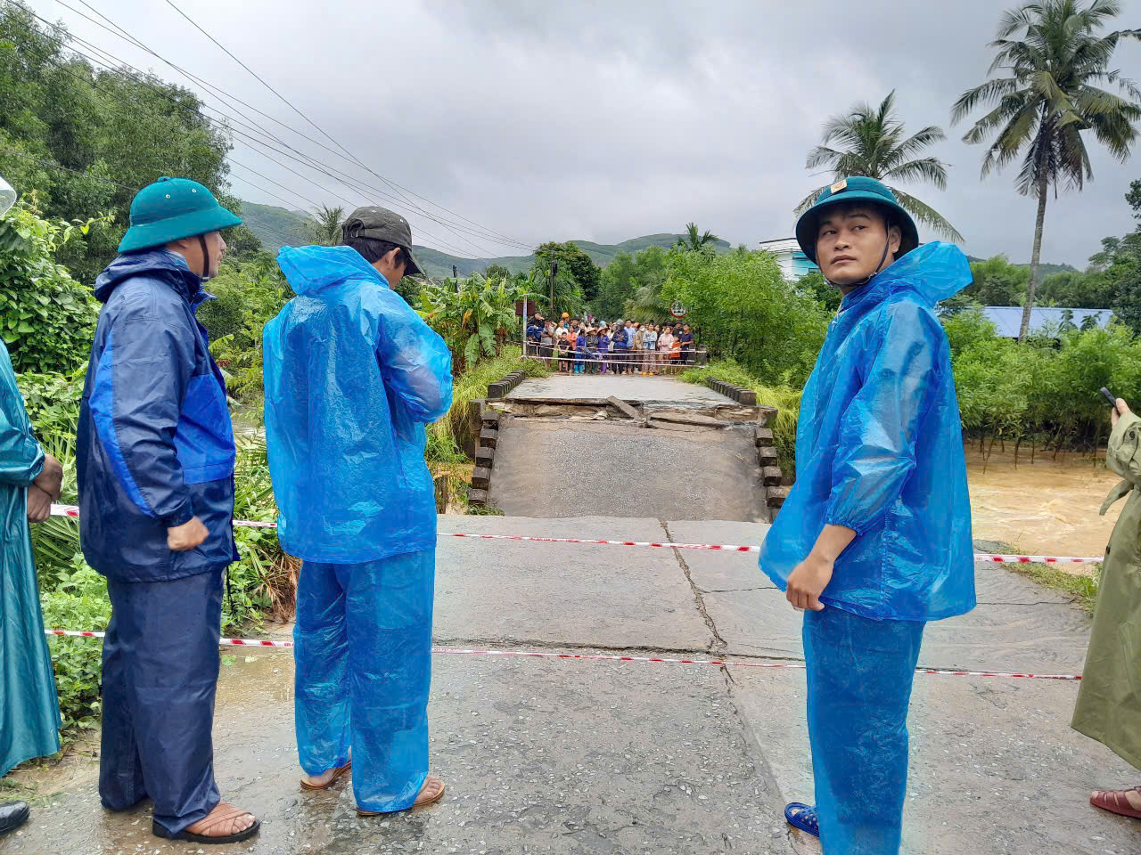 Quảng Ngãi - Ảnh 2.