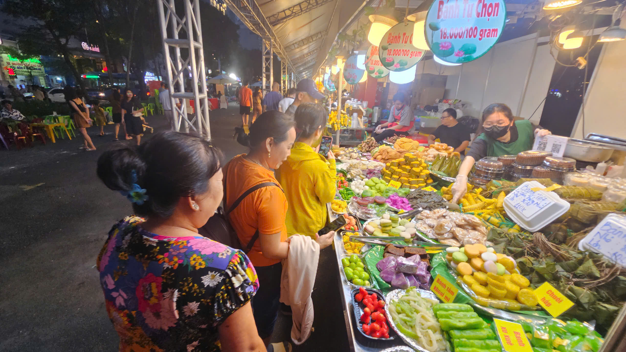 Độc lạ với kỷ lục 100 món ngon 3 miền được làm từ gạo và bún - Ảnh 5.