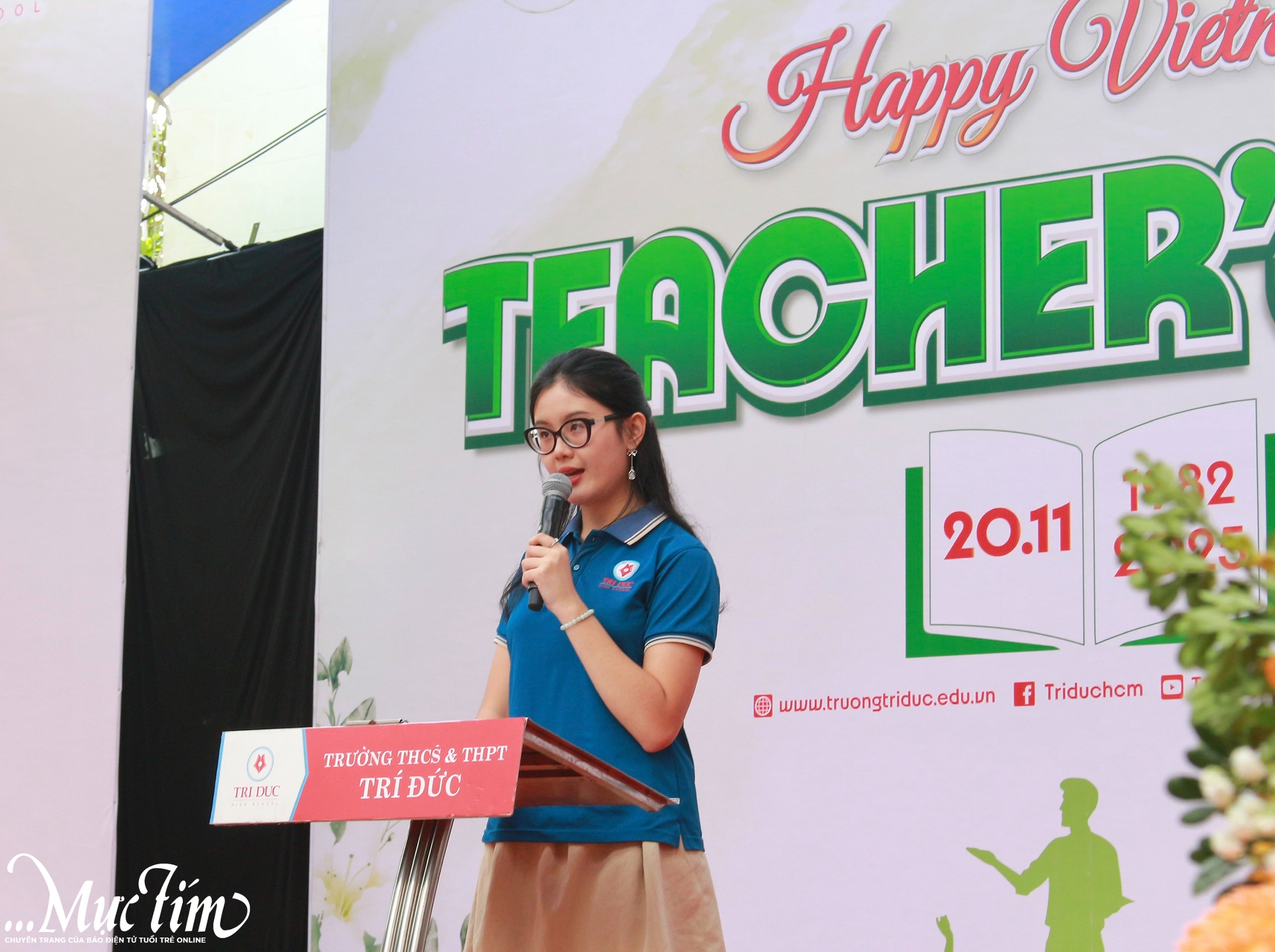Bất ngờ với tiết mục từ thầy trò Trường THCS-THPT Trí Đức trong ngày 20-11 - Ảnh 2.