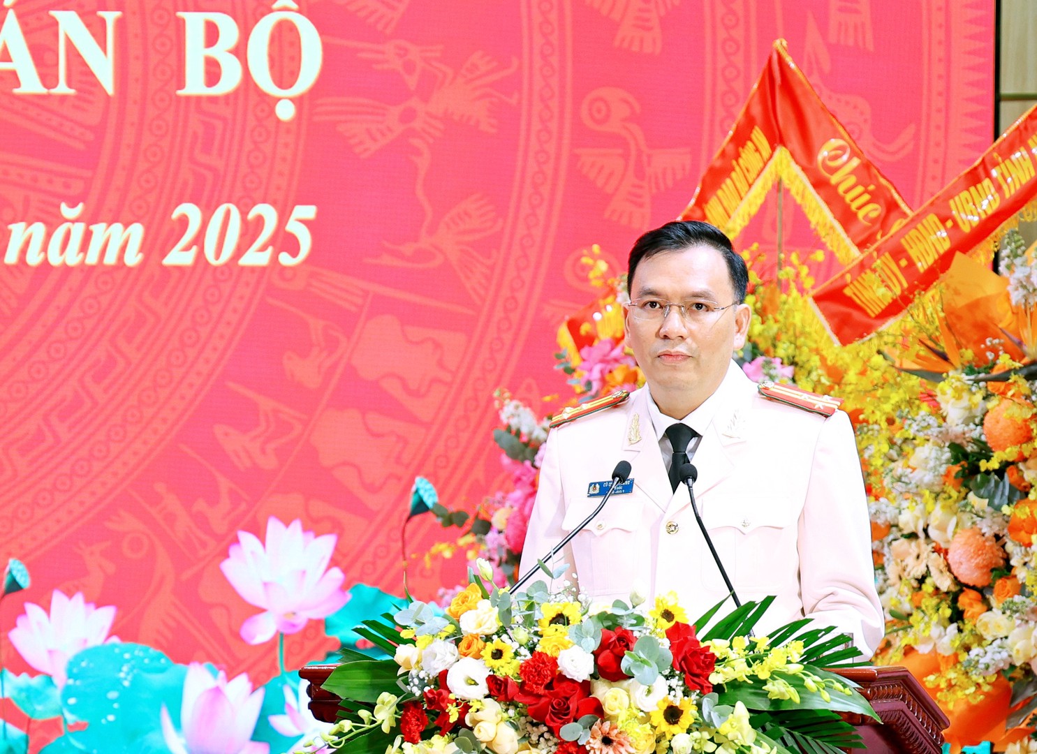 Phó giám đốc Công an Quảng Ninh làm Giám đốc Công an Ninh Bình - Ảnh 3.