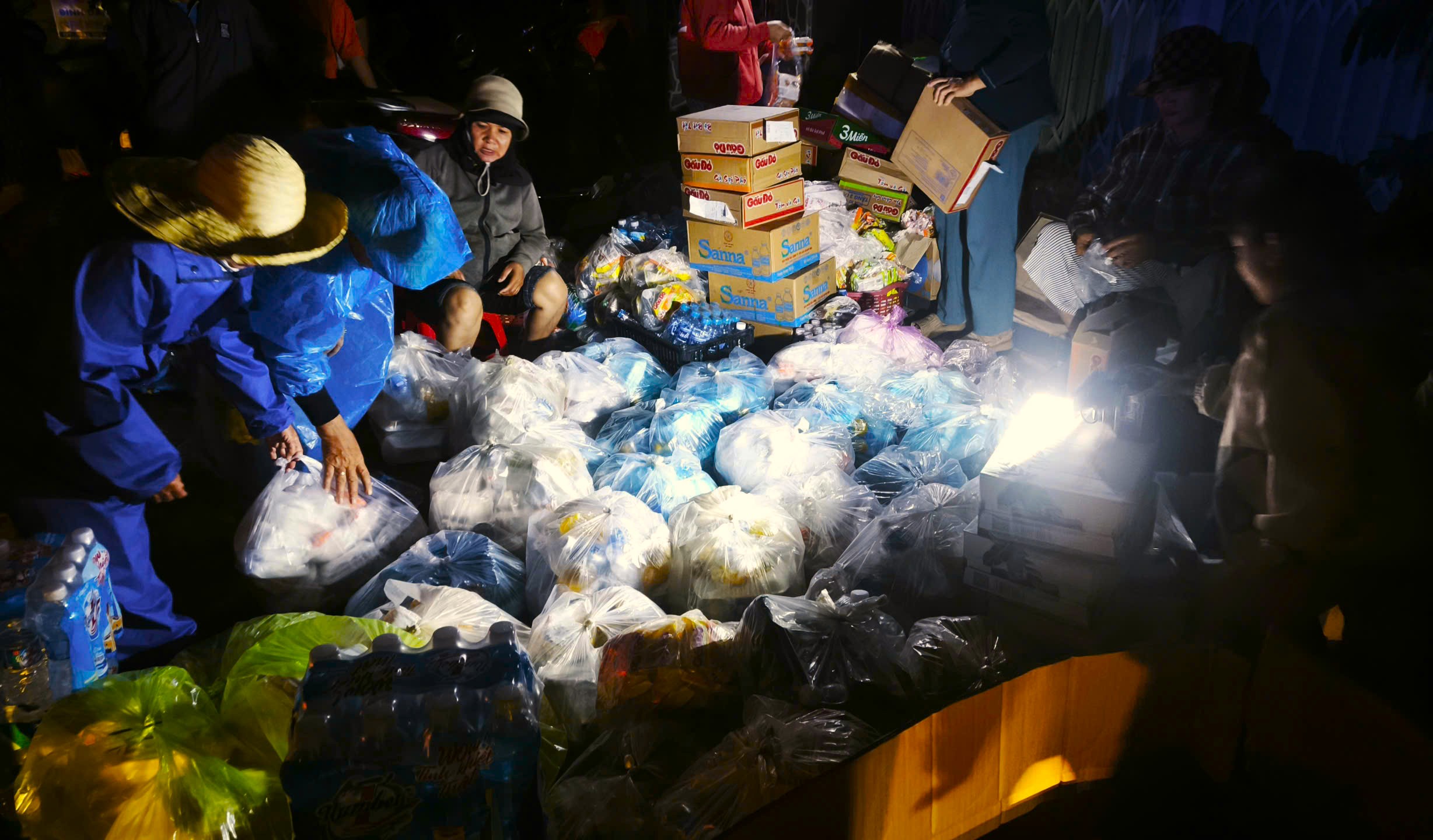 Cô giáo - Ảnh 3.