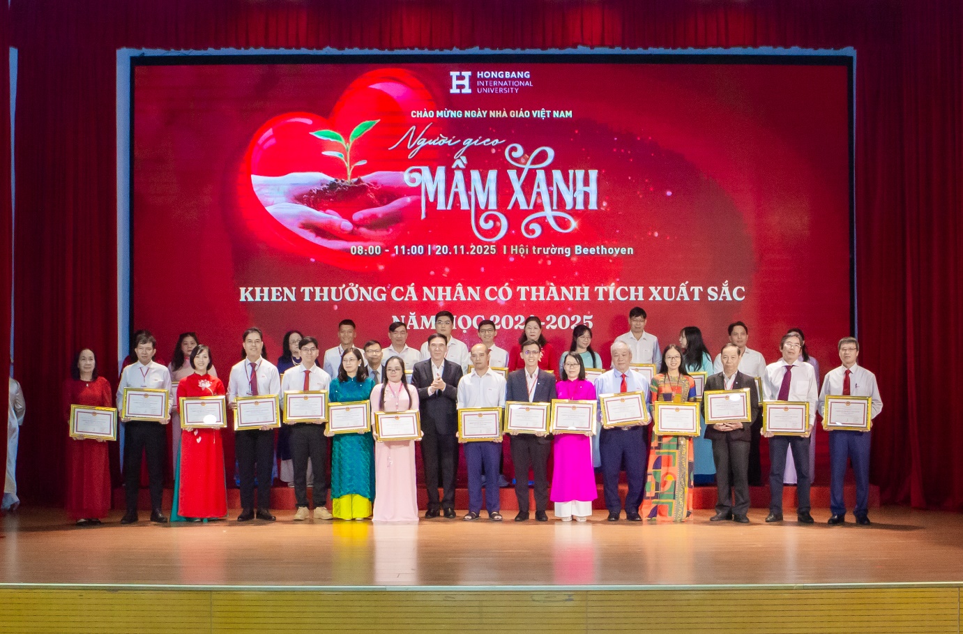 thời AI - Ảnh 1.