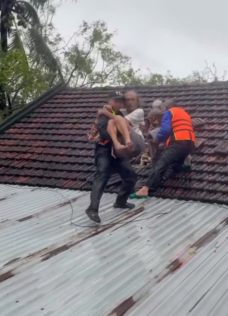 rốn lũ - Ảnh 2.