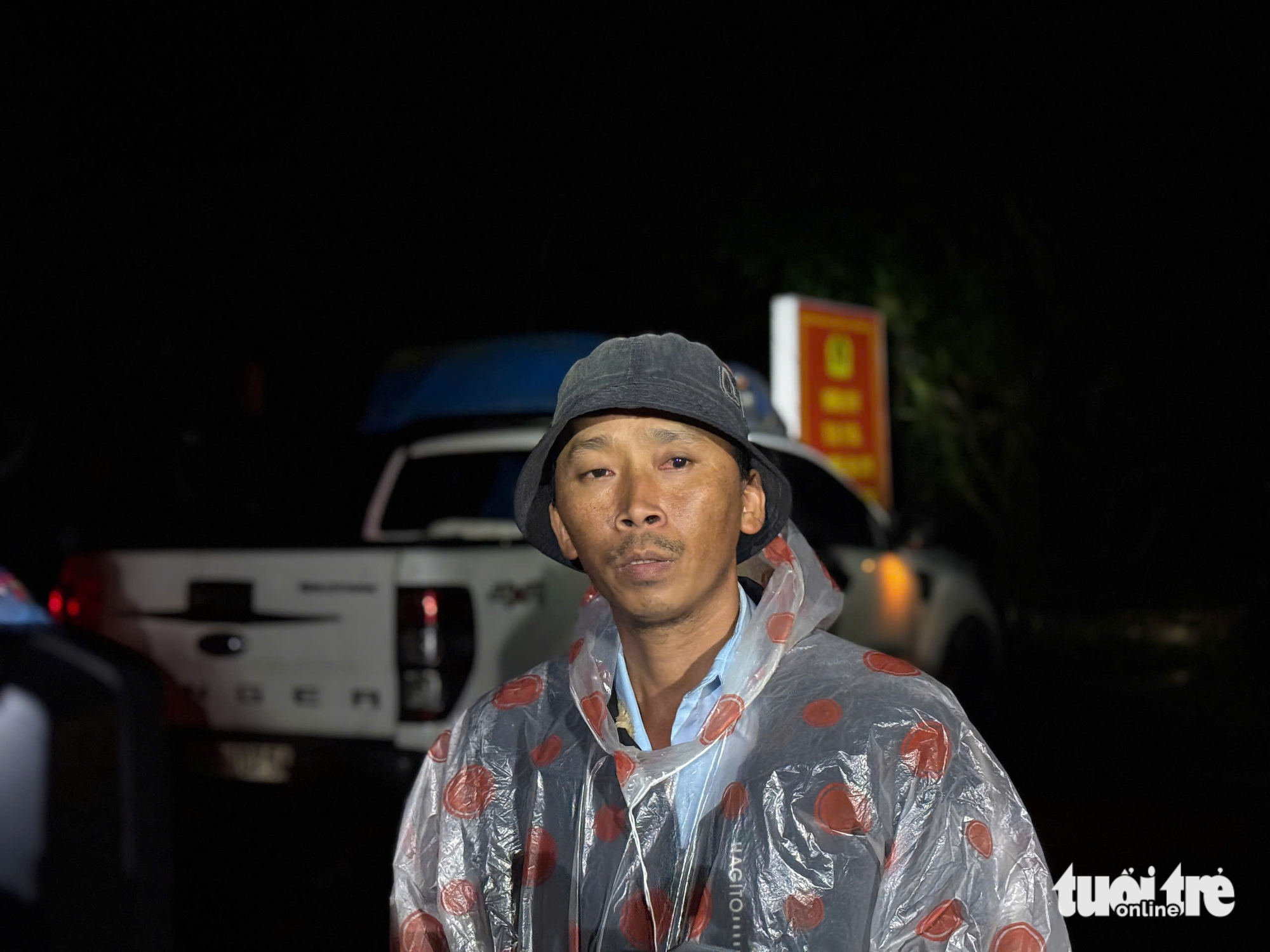 Ho Chi Minh City mobilizes urgent relief effort for flood-hit central provinces  - Ảnh 18.