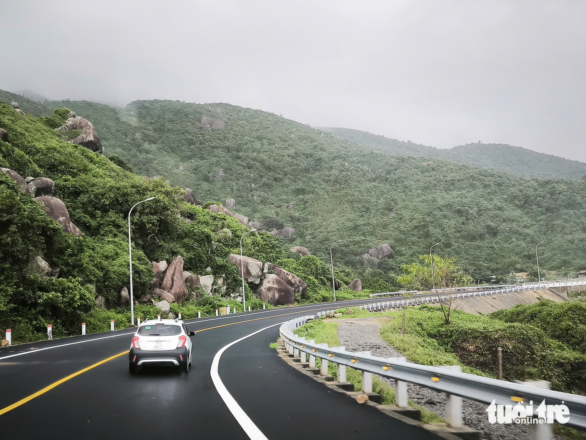 giao thông - Ảnh 1.