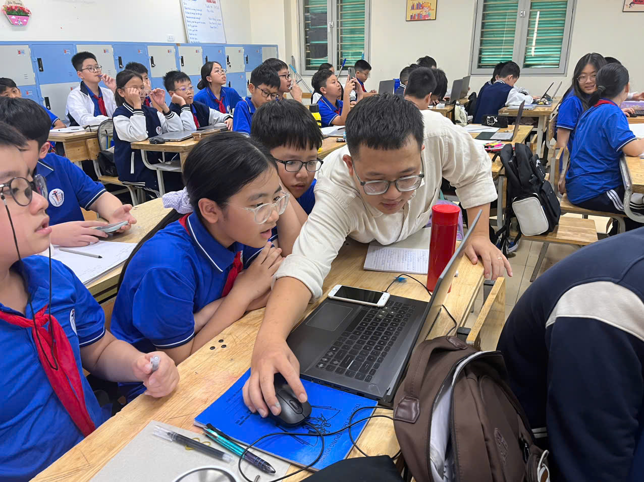 Sẽ triển khai giáo dục AI từ cấp tiểu học - Ảnh 1.