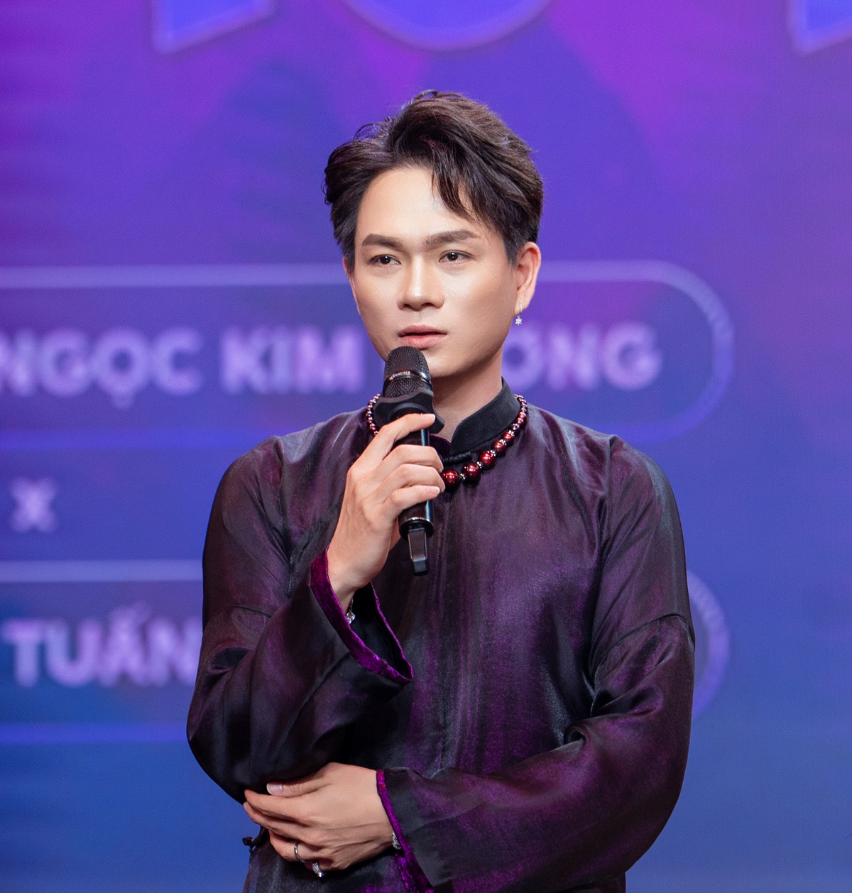 Tuấn Cry rủ ca sĩ gen Z Kim Cương chơi oẳn tù tì- Ảnh 3.