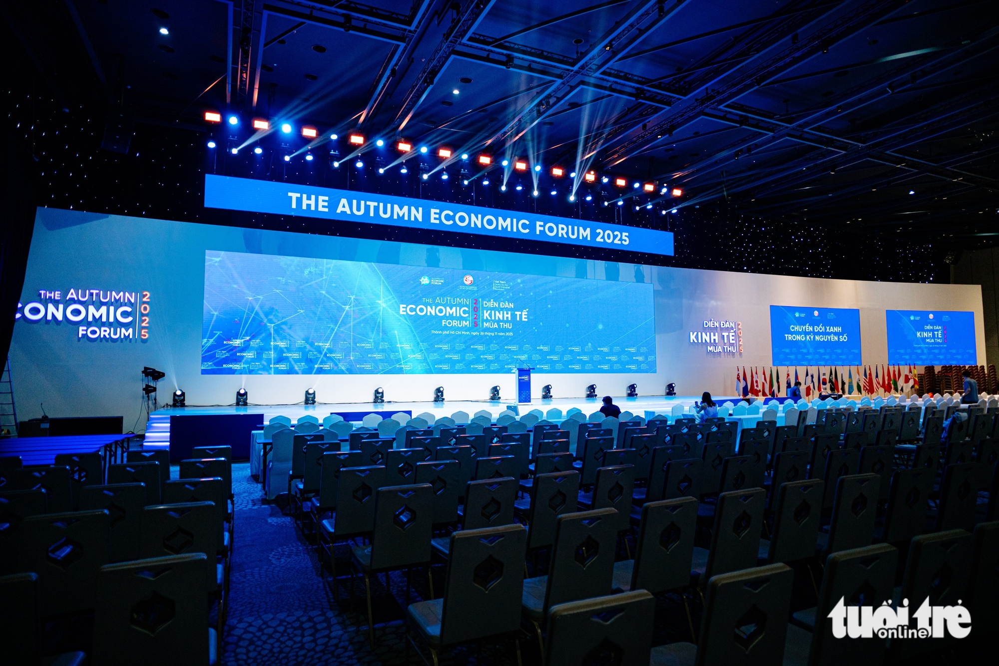 Phó thủ tướng Bùi Thanh Sơn kiểm tra công tác chuẩn bị cuối cùng cho Diễn đàn Kinh tế mùa thu TP.HCM - Ảnh 2. Phó thủ tướng Bùi Thanh Sơn kiểm tra công tác chuẩn bị cuối cùng cho Diễn đàn Kinh tế mùa thu TP.HCM - Ảnh 2.