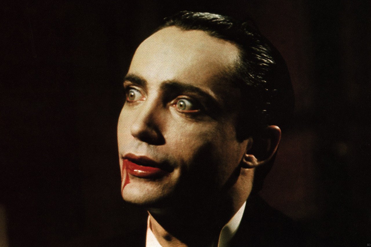 Udo Kier, phiên bản Frankenstein, Dracula đáng sợ bậc nhất điện ảnh Mỹ qua đời - Ảnh 1.