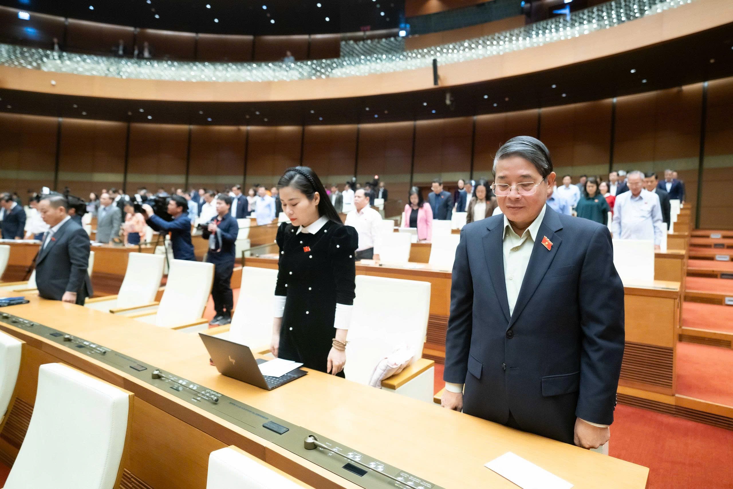 ủng hộ - Ảnh 1.