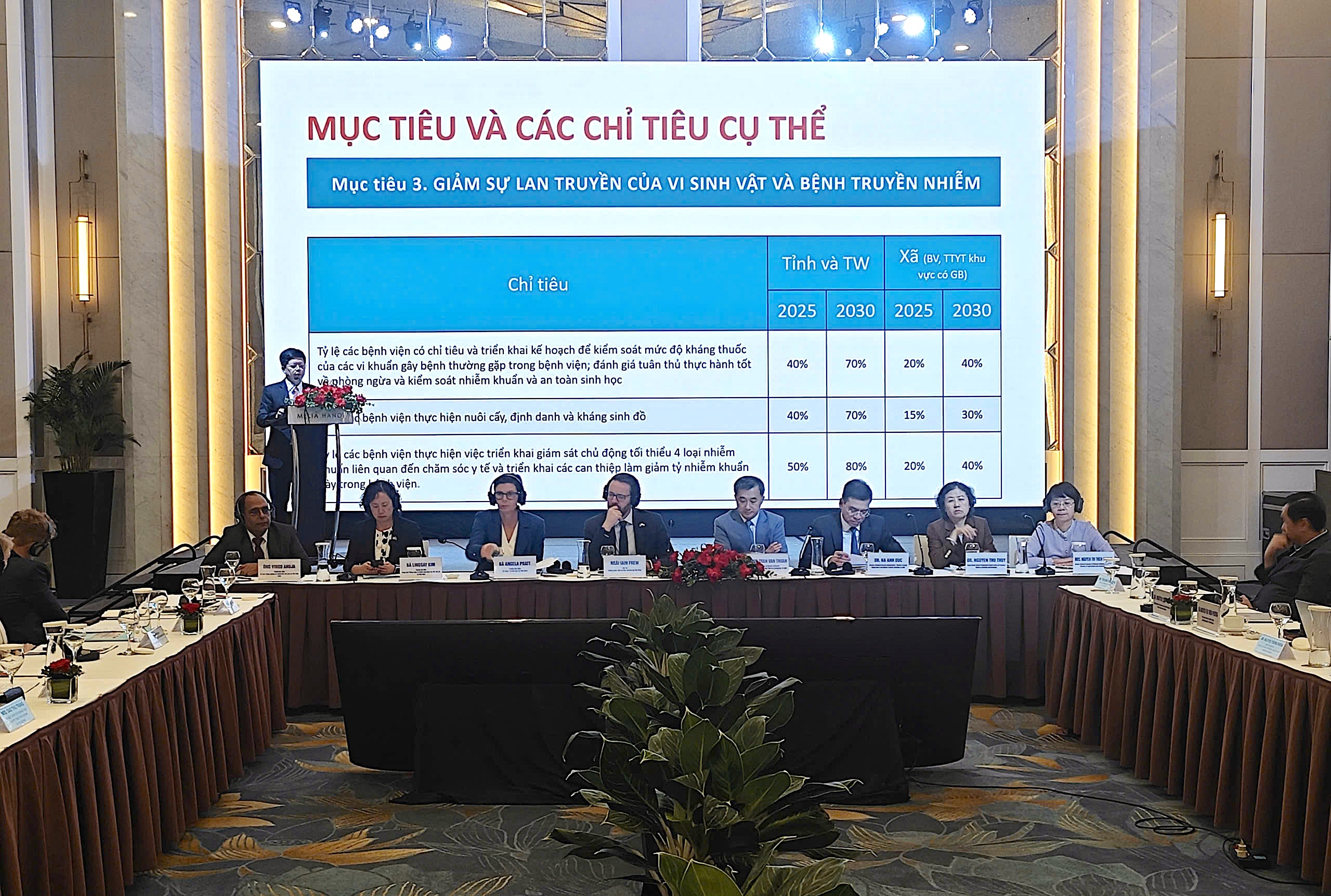 Kháng thuốc là một ‘đại dịch thầm lặng’, bào mòn thành quả y học - Ảnh 1. kháng thuốc - Ảnh 1.