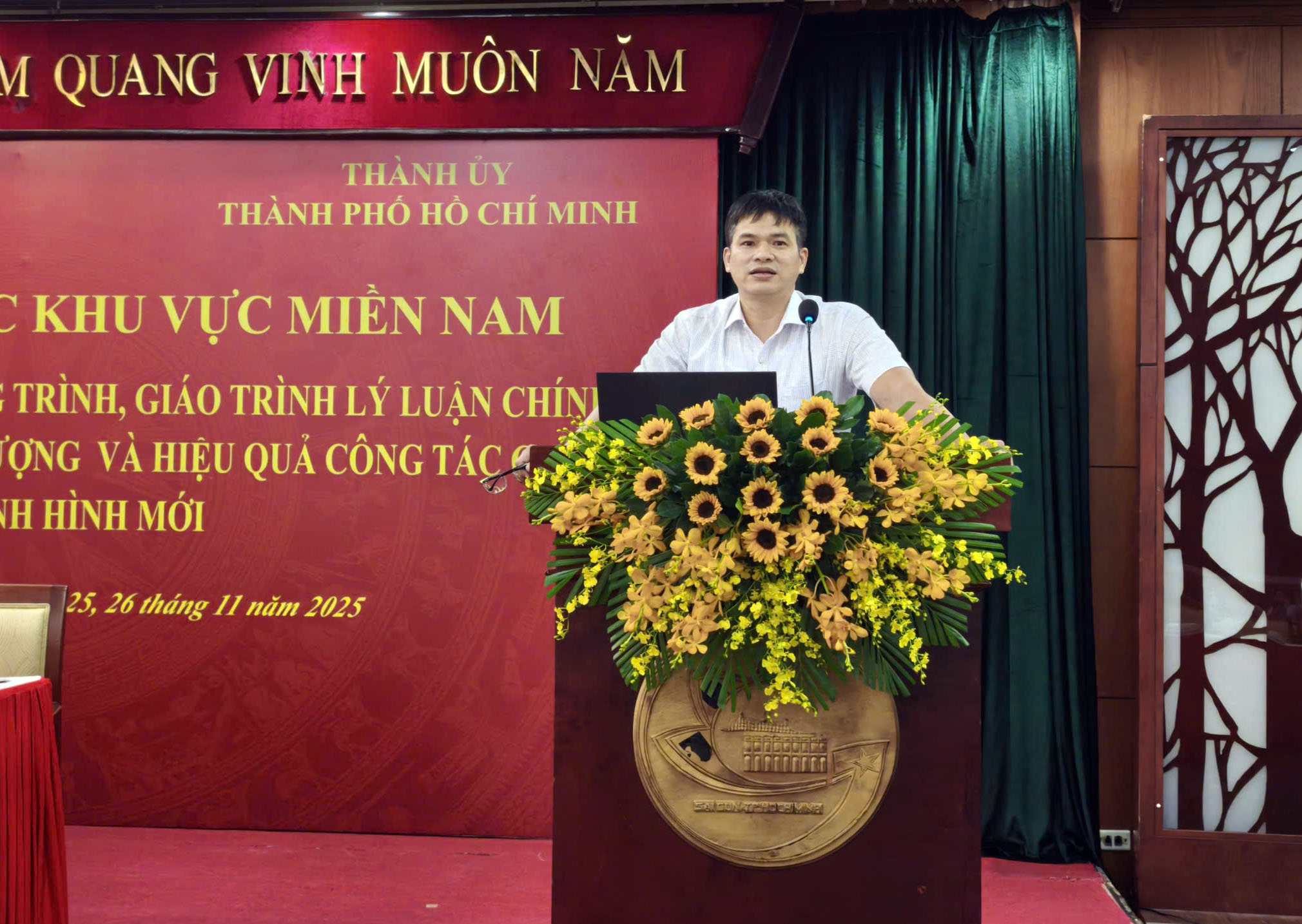 Đổi mới giáo dục lý luận chính trị trong trường đại học, cao đẳng - Ảnh 1.