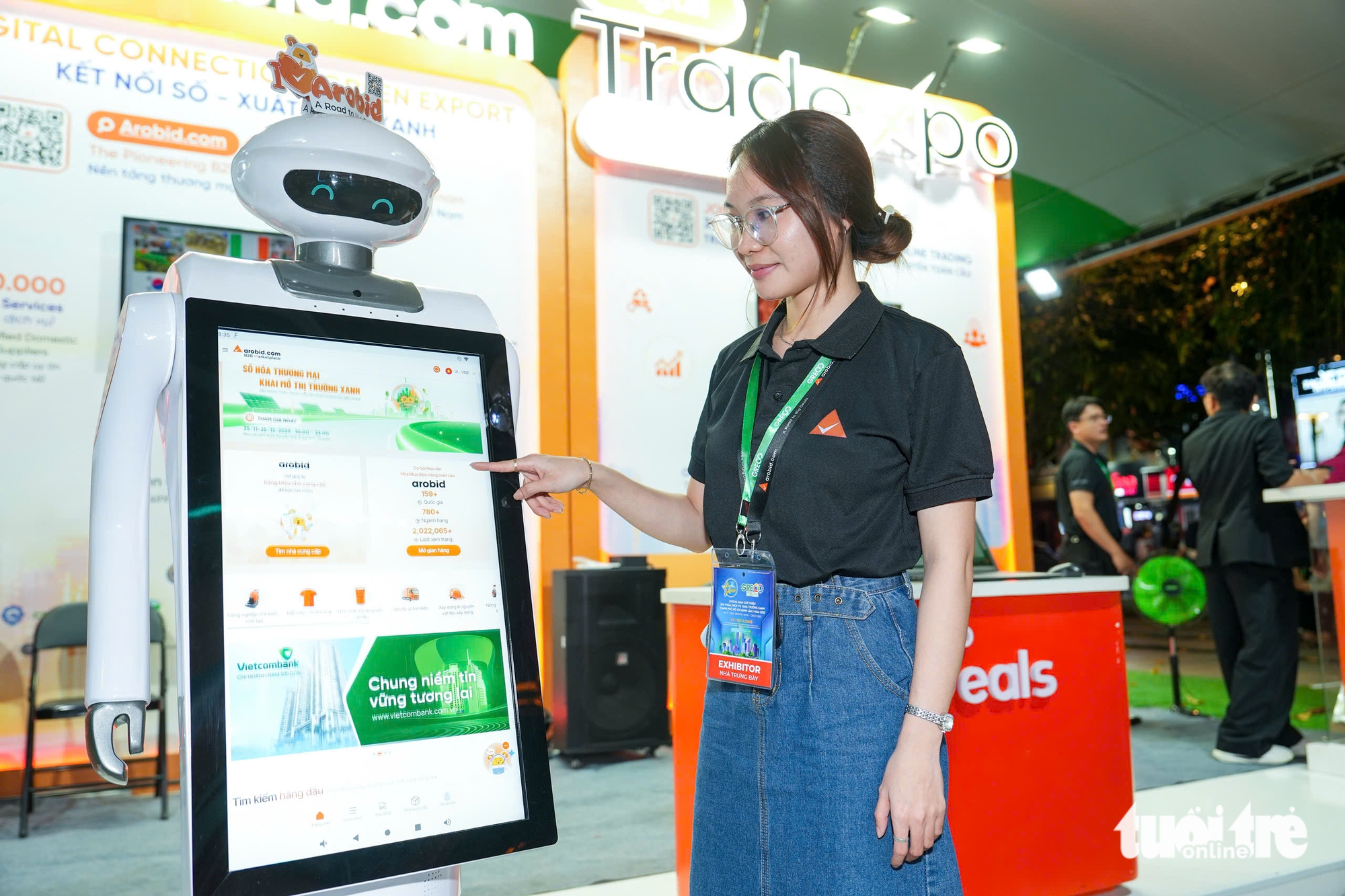 Ngắm loạt công nghệ tiên tiến, hiện đại bậc nhất tại phố đi bộ Nguyễn Huệ - Ảnh 8.