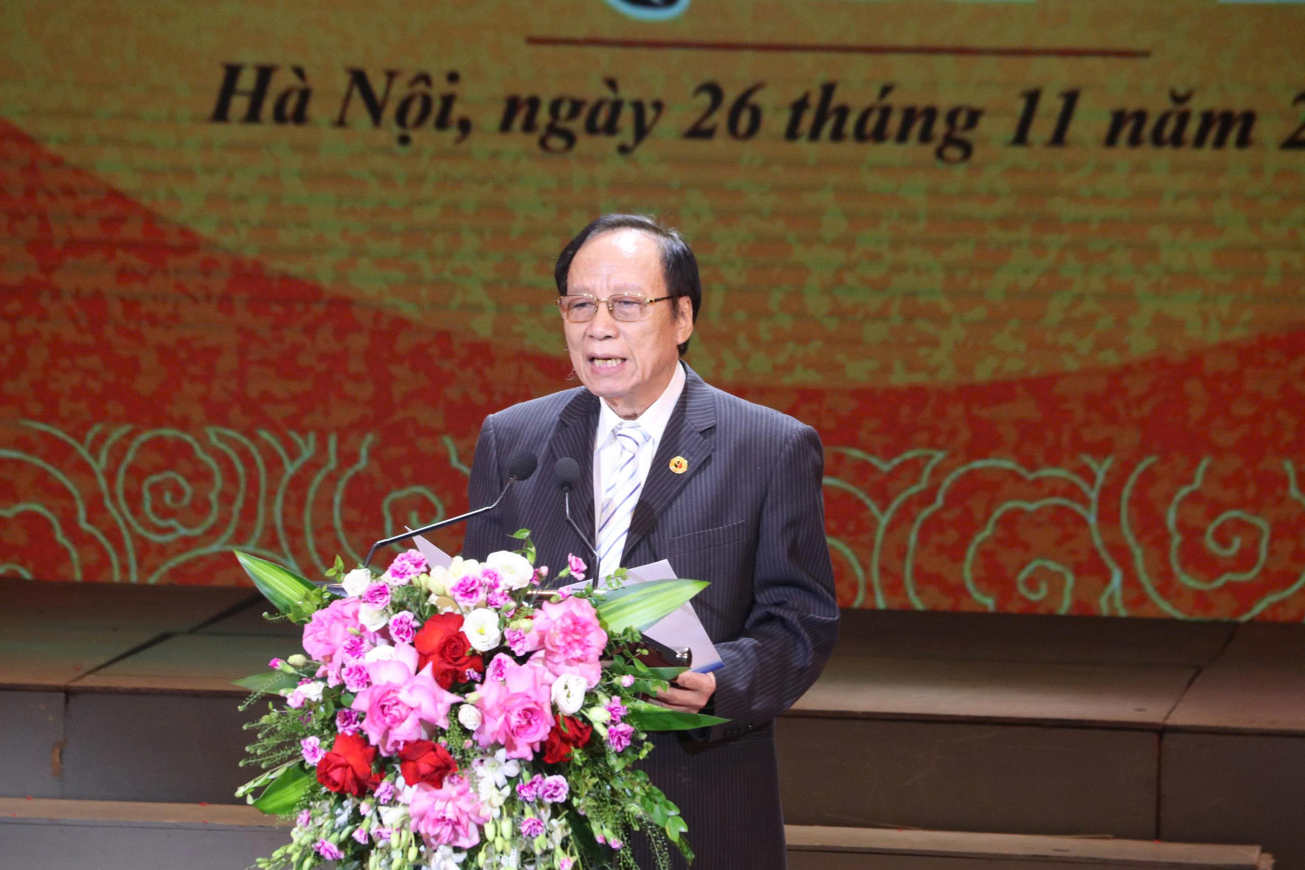 Nghệ sĩ tham gia các cuộc liên hoan là săn tìm huy chương để được phong tặng danh hiệu? - Ảnh 2.