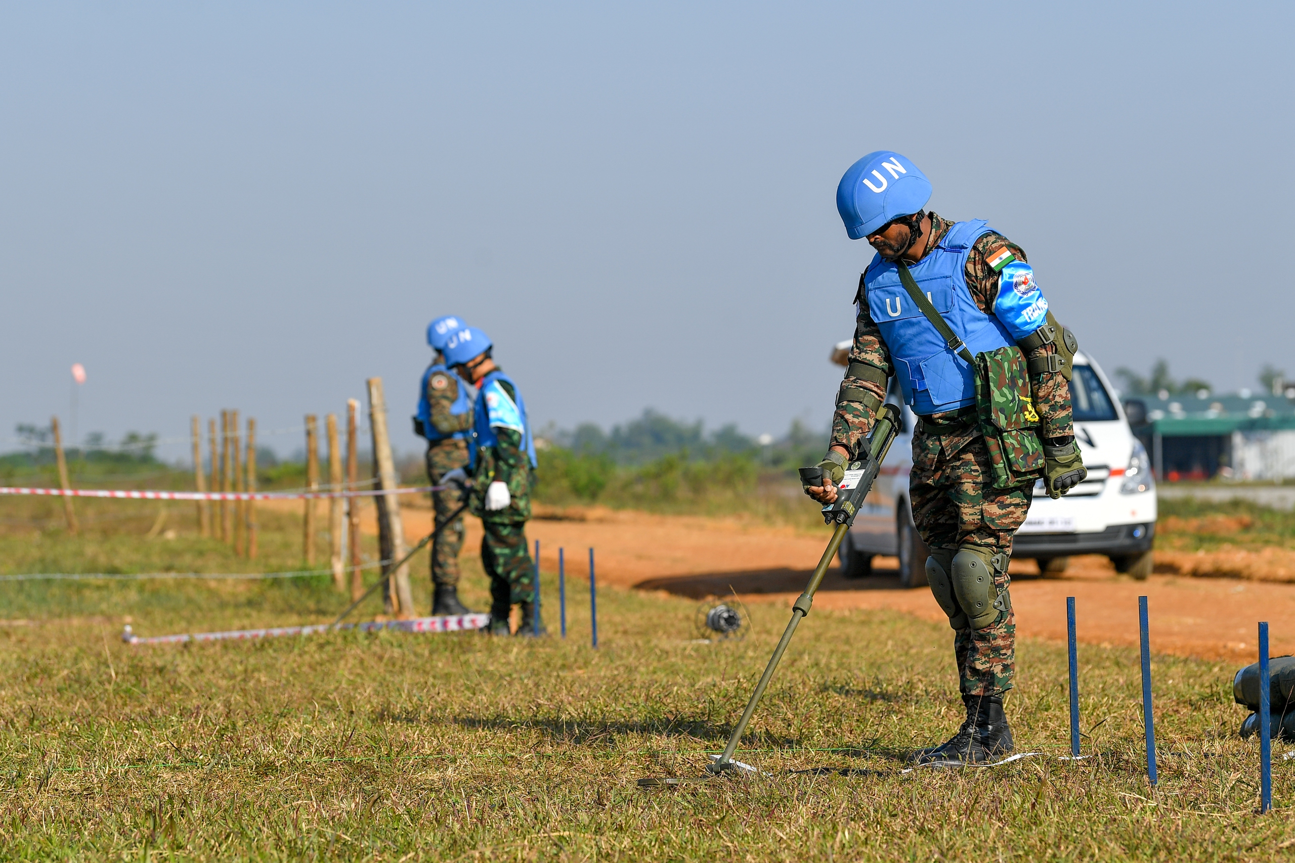 Việt Nam - Ấn Độ diễn tập thực địa với sự tham gia của trực thăng, flycam - Ảnh 3.