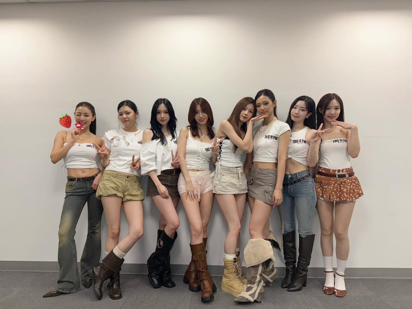 Kim Da Mi đóng phim đề tài thảm họa, TWICE lập kỷ lục mới- Ảnh 5.