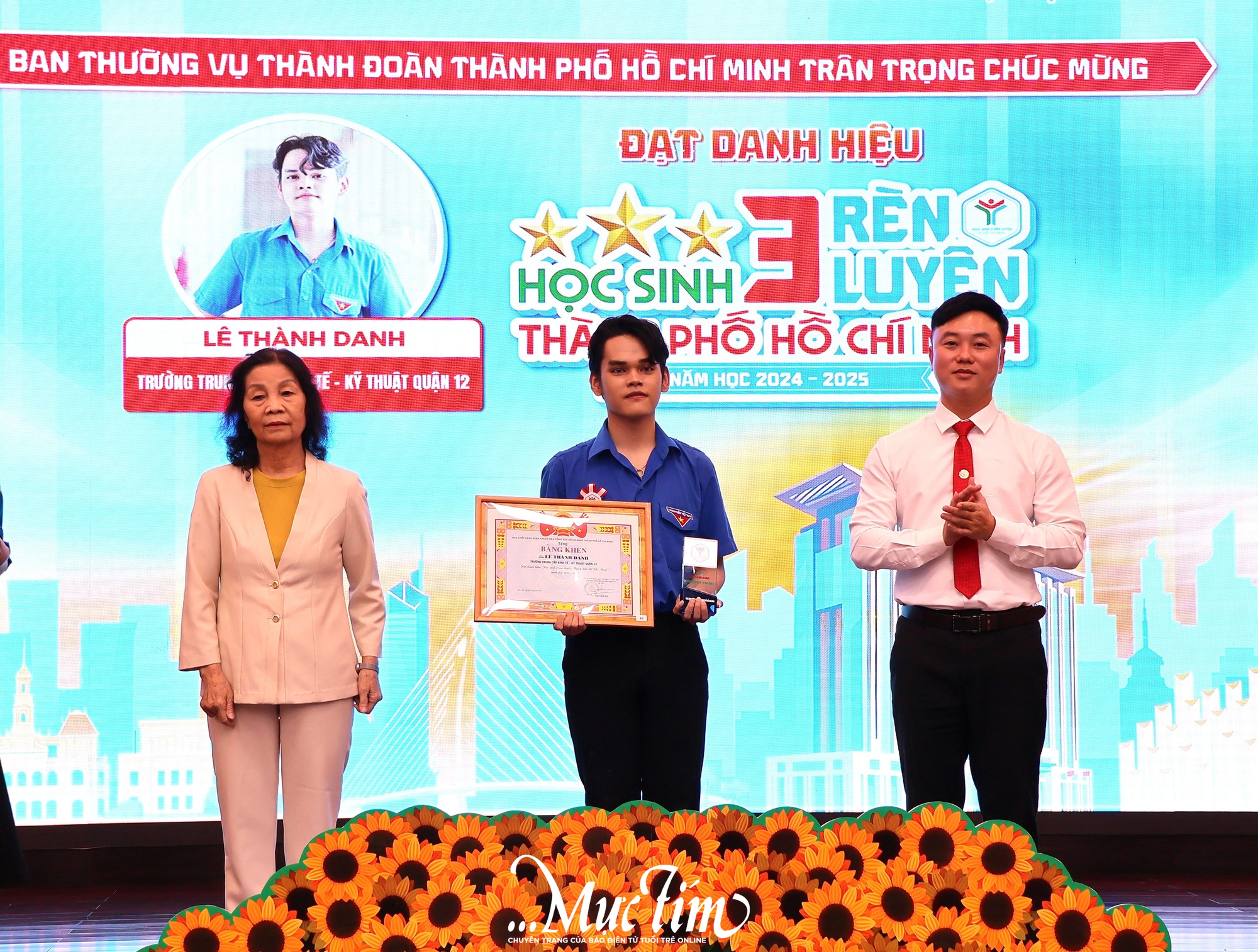 Tuyên dương 87 gương Học sinh 3 rèn luyện TP.HCM năm học 2024 - 2025- Ảnh 8.