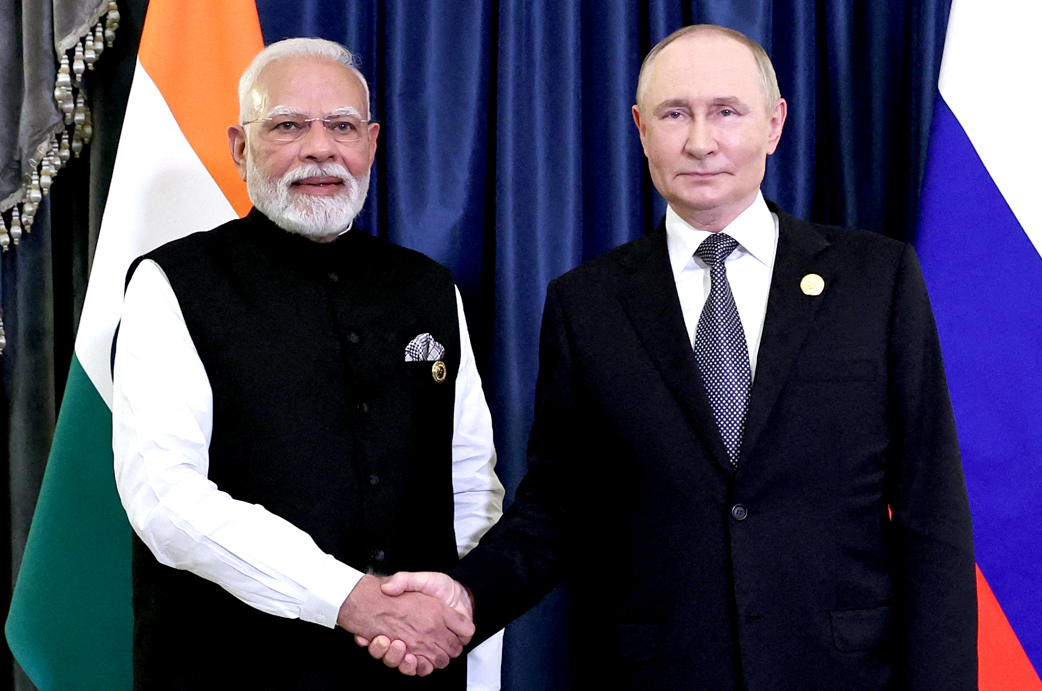 Ông Putin thăm Ấn Độ giữa lúc quan hệ Nga - Ấn - Mỹ phức tạp - Ảnh 1.