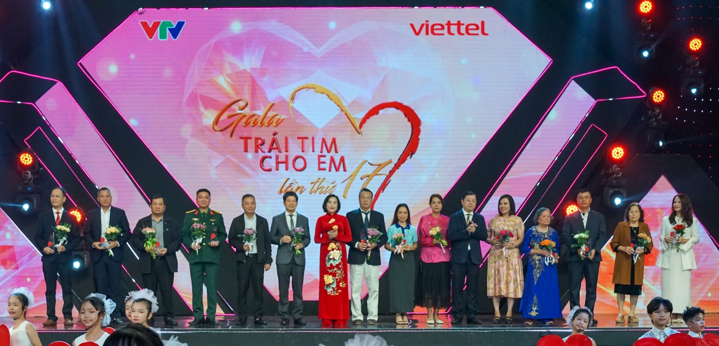 trái tim cho em - Ảnh 3.