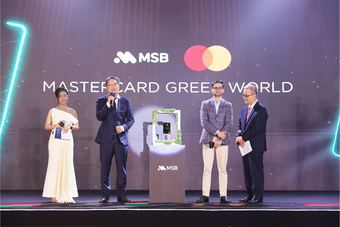 MSB ra mắt thẻ Mastercard Green World: Cánh cửa ‘tinh hoa hành trình xanh’ - Ảnh 2.