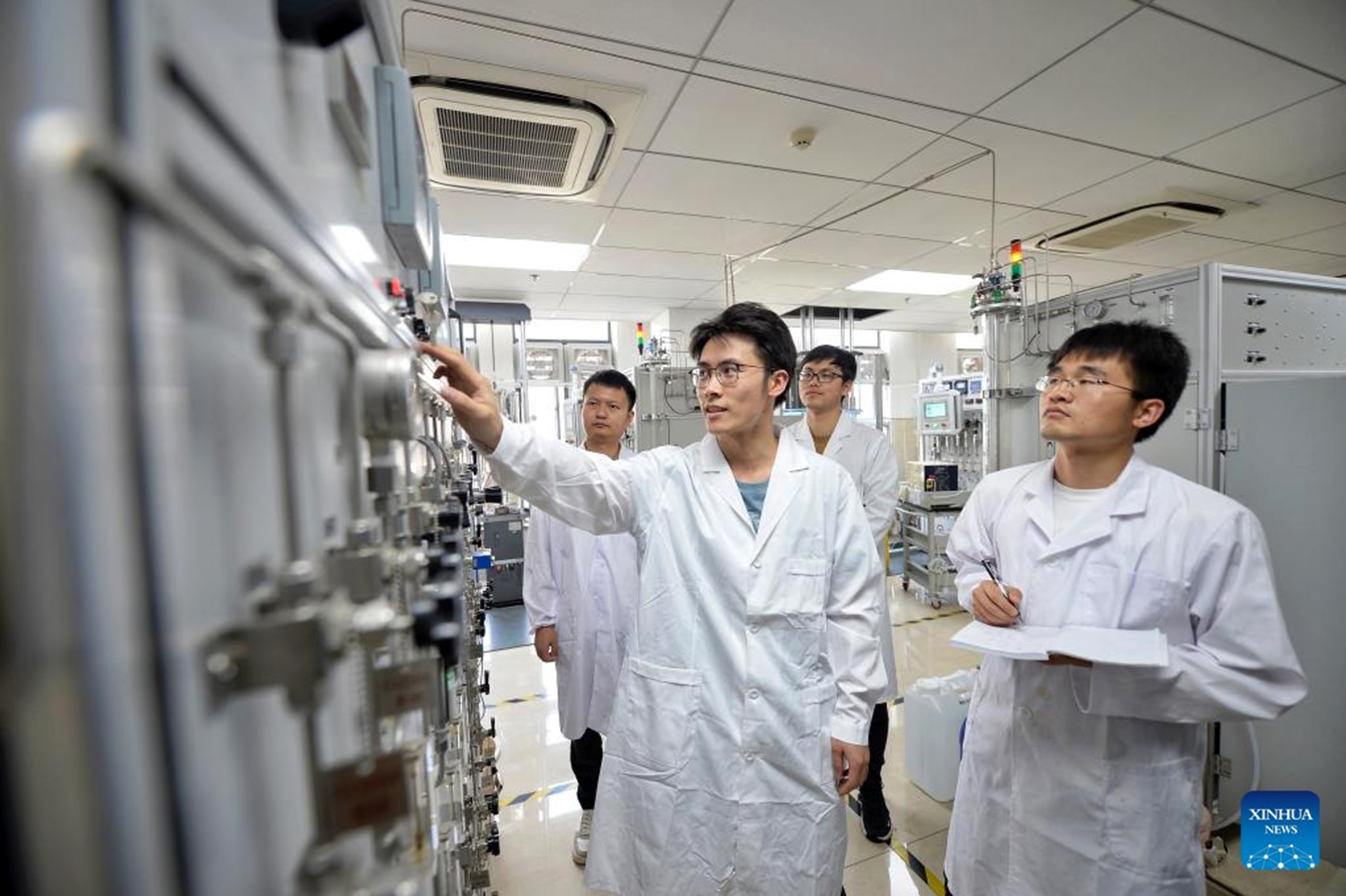 Trung Quốc - Ảnh 1.