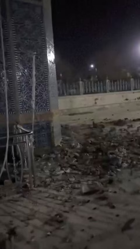 Powerful 6.3 quake kills at least 20 in Afghanistan, hundreds injured- Ảnh 4. Powerful 6.3 quake kills at least 20 in Afghanistan, hundreds injured- Ảnh 4.