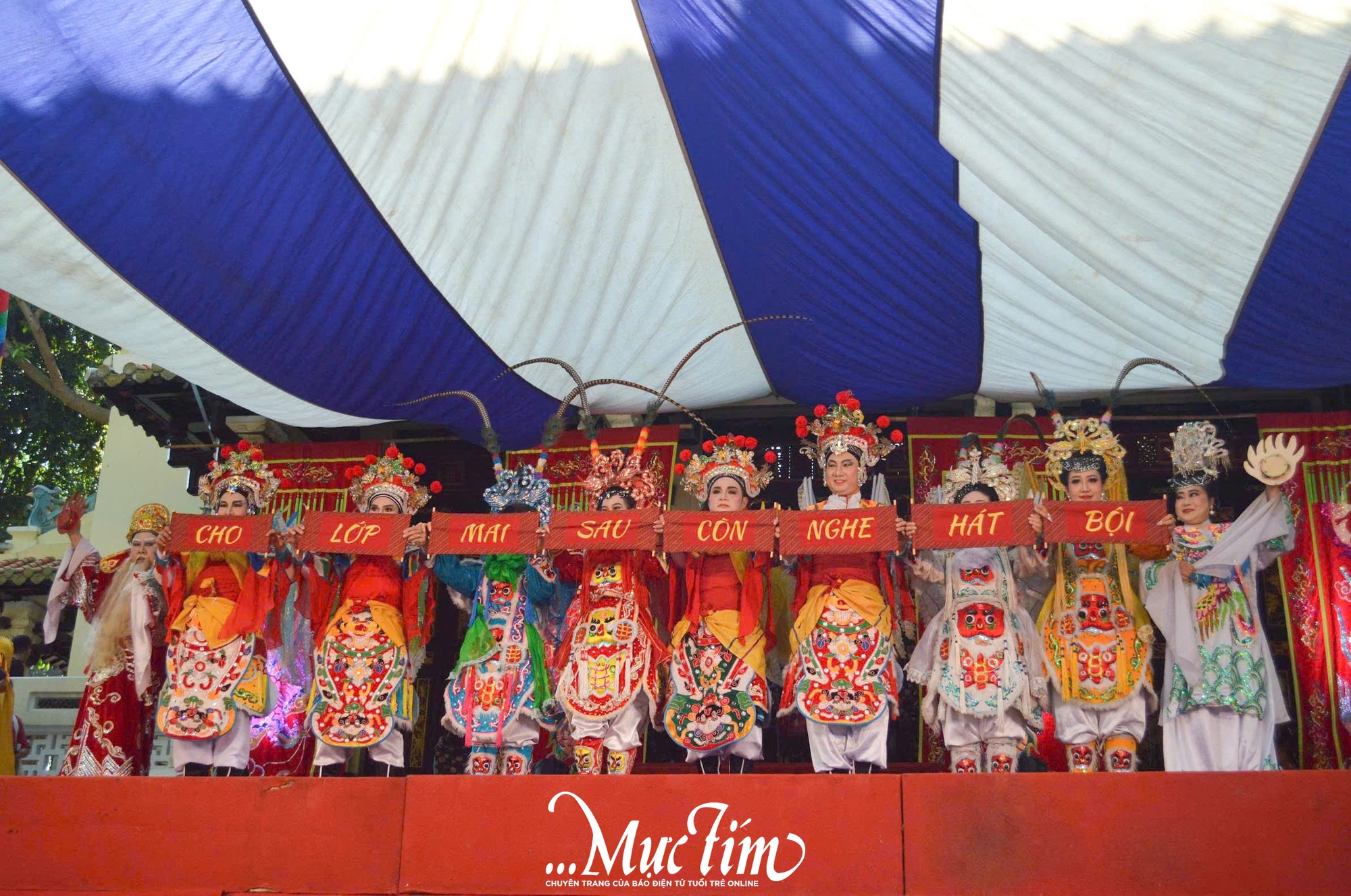 Teen thích thú trải nghiệm nghệ thuật hát bội vào cuối tuần - Ảnh 3.