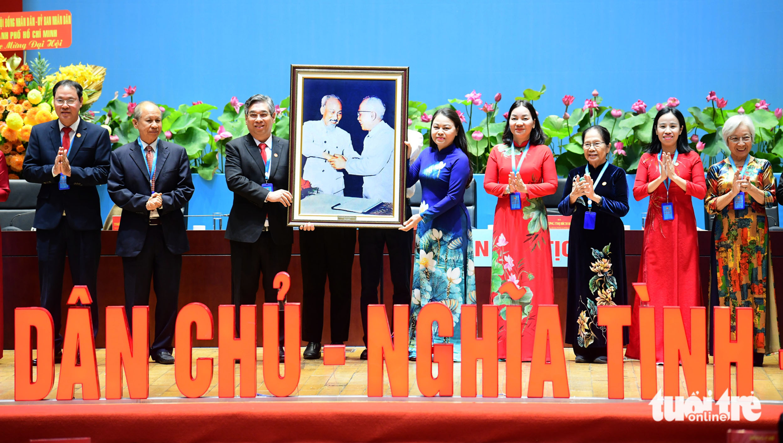 Ho Chi Minh City Fatherland Front elects leadership for 2025–30 term- Ảnh 4. Ho Chi Minh City Fatherland Front elects leadership for 2025–30 term- Ảnh 4.