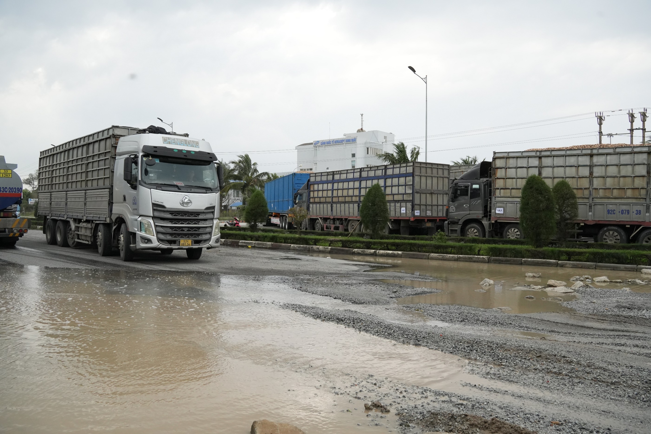 Dung Quất - Ảnh 5.