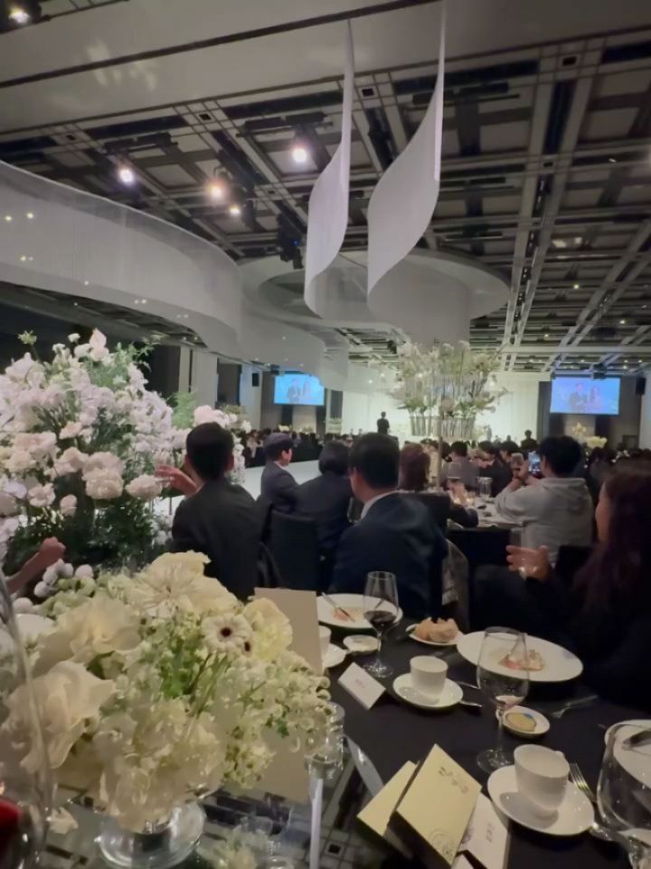 Eun Jung (T-Ara) rạng rỡ trong ngày cưới, các thành viên tụ họp chúc phúc - Ảnh 7.