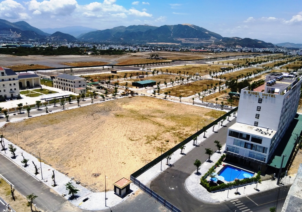 sân bay Nha Trang - Ảnh 1.