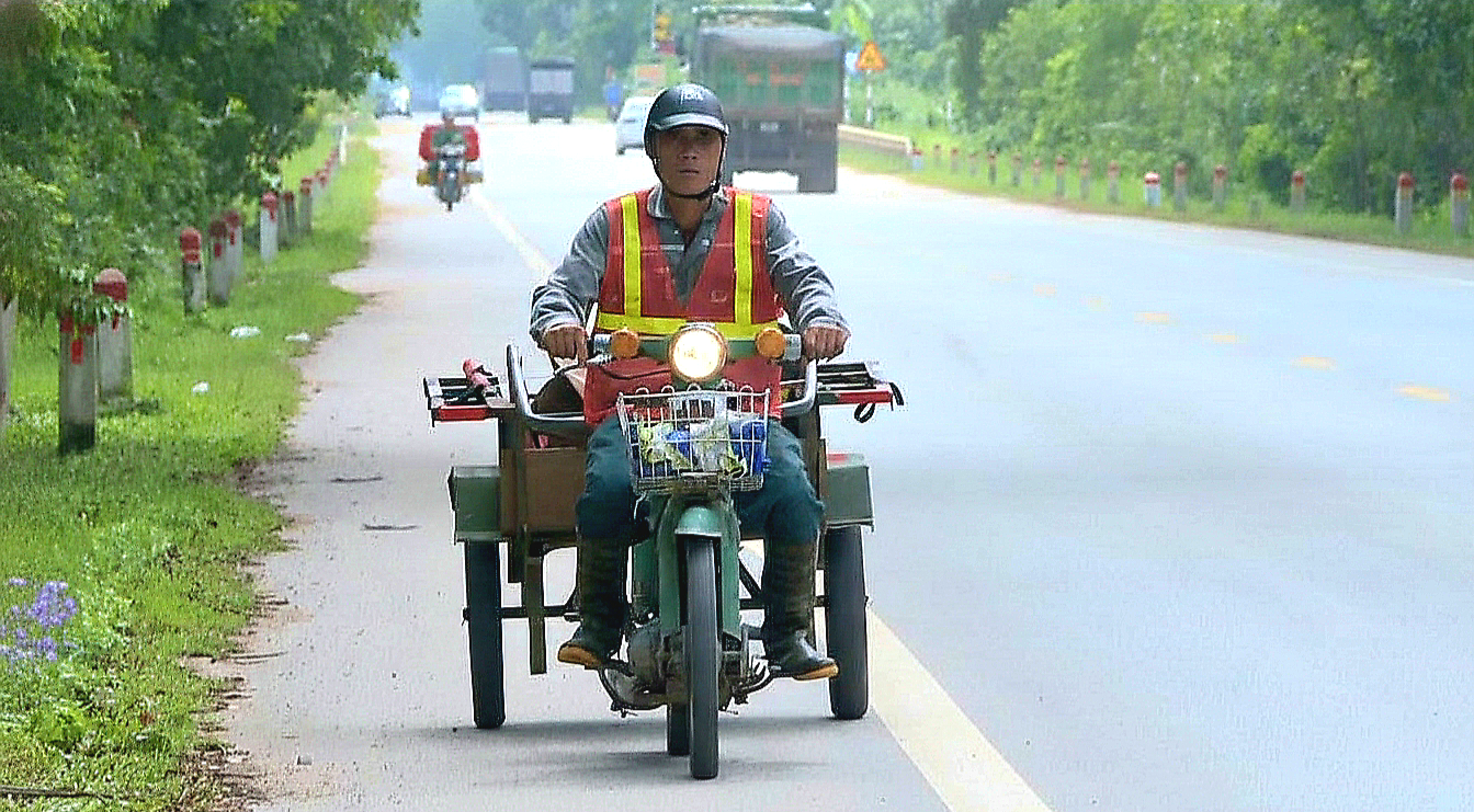 Xuất hiện tình trạng rải đinh trên quốc lộ 47B ở Thanh Hóa - Ảnh 1.