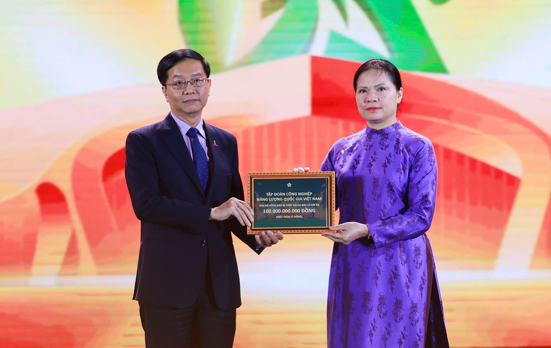 Petrovietnam bền bỉ đồng hành chia sẻ mảnh đời khó khăn, 5 năm dành 5.000 tỉ đồng cho an sinh - Ảnh 2.