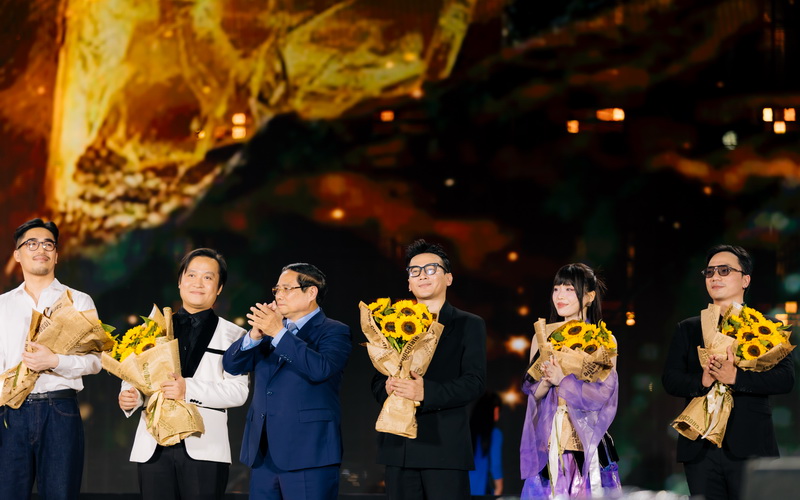 Han Sara có tên trong đề cử giải thưởng cùng G-Dragon, Jisoo, Rose, Jennie- Ảnh 2. Han Sara có tên trong đề cử giải thưởng cùng G-Dragon, Jisoo, Rose, Jennie- Ảnh 2.