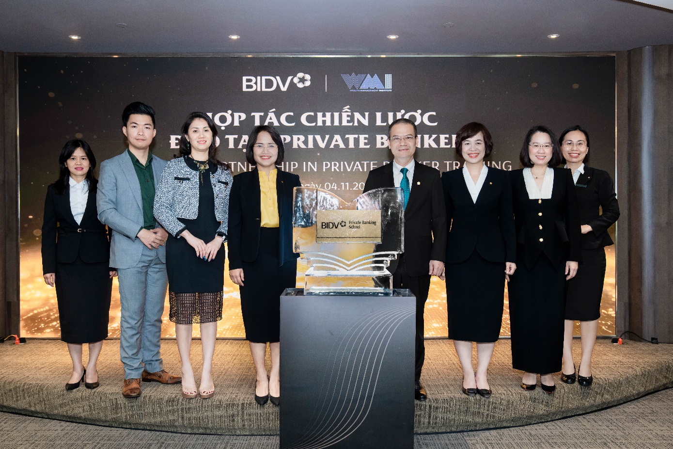 BIDV hợp tác WMI phát triển đội ngũ Private Banker tiêu chuẩn quốc tế - Ảnh 1.
