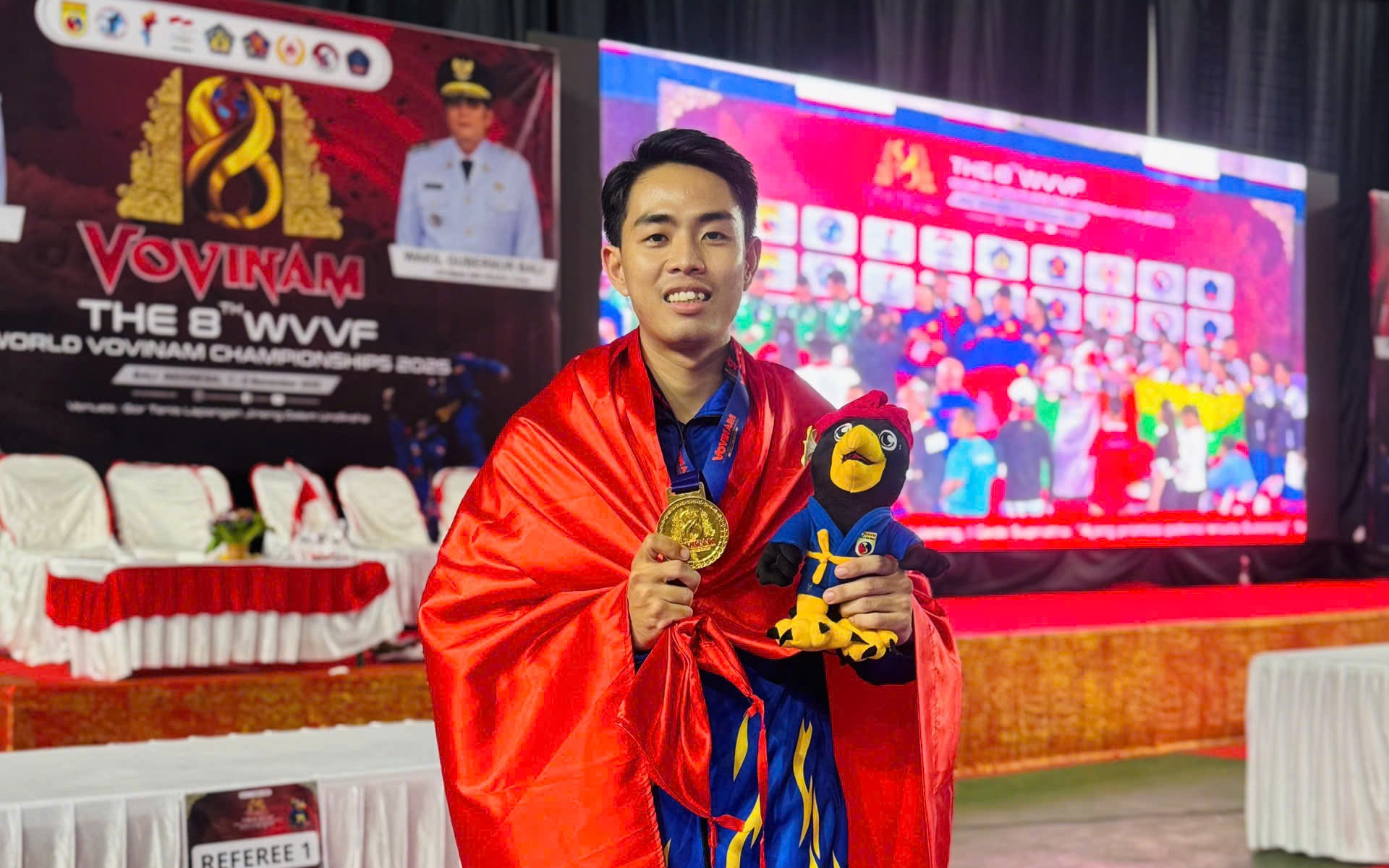 Thầy giáo Nguyễn Tứ Cường đạt danh hiệu Công dân trẻ tiêu biểu TP.HCM 2025- Ảnh 2.