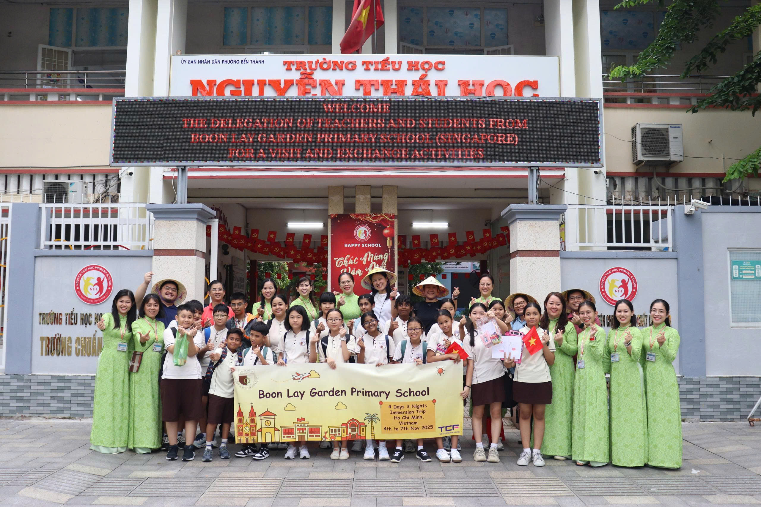 Trường tiểu học ở TP.HCM giao lưu quốc tế với các trường Singapore, Hàn Quốc - Ảnh 8.