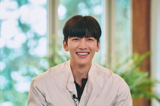 4 điều thú vị về nam thần vạn người mê Ji Chang Wook- Ảnh 1.