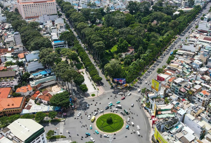 Đài tưởng niệm nạn nhân COVID-19: Bản giao hưởng bi tráng - Ảnh 1.