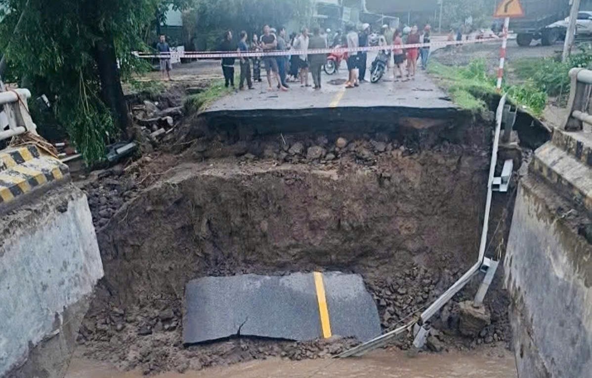 đường Trường Sơn Đông - Ảnh 1.