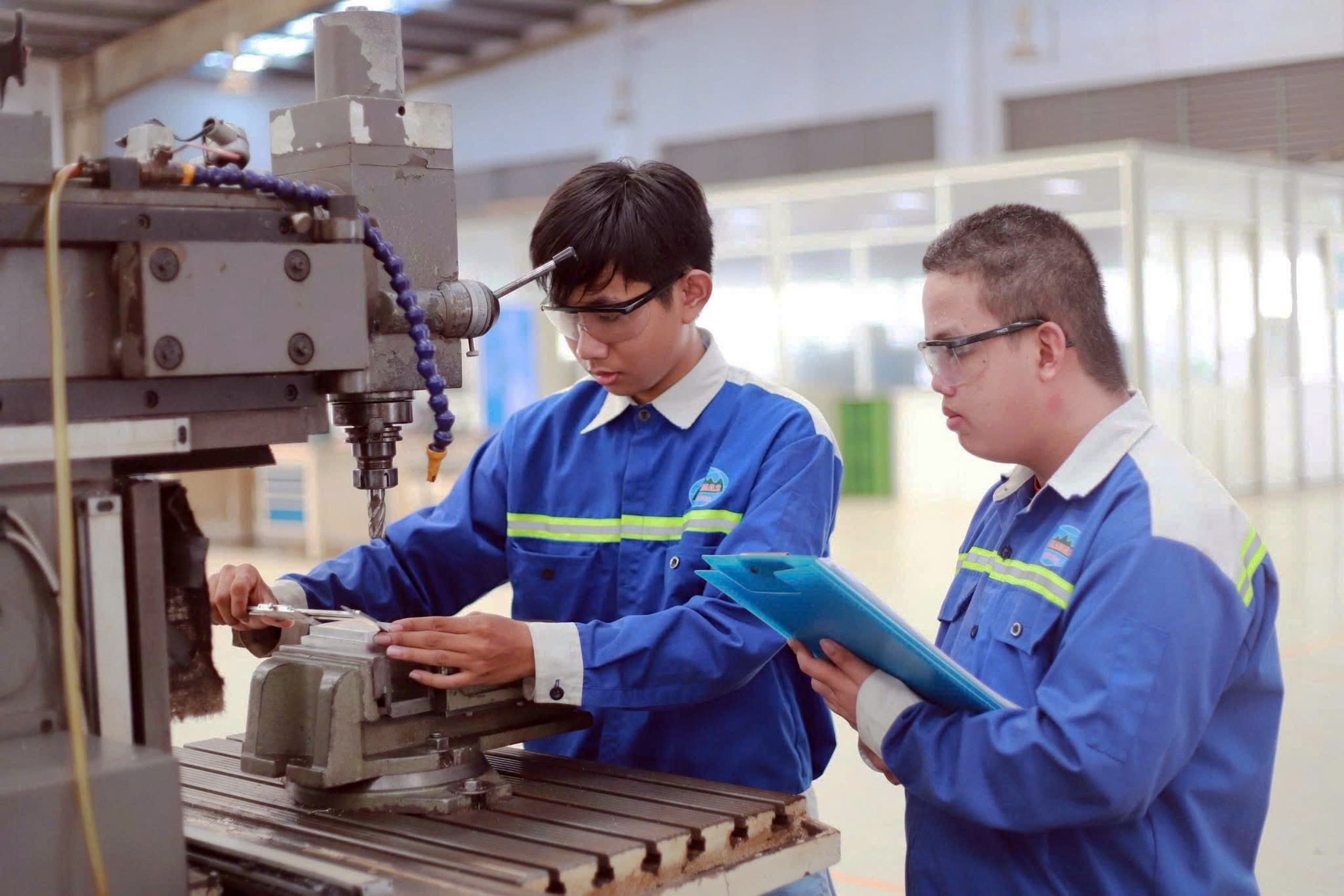 lao động tay nghề cao - Ảnh 1.