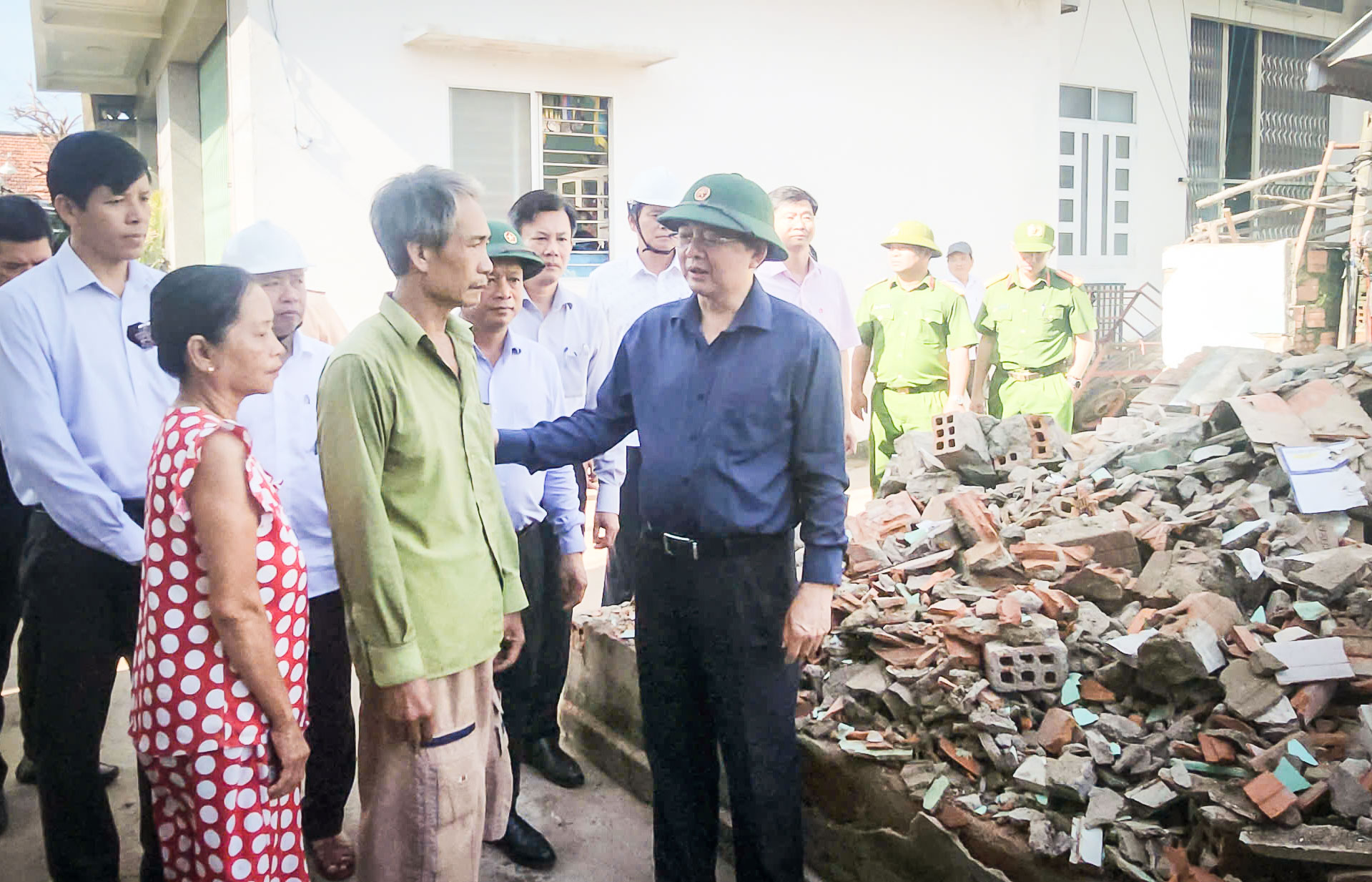 Hồ Quốc Dũng - Ảnh 1.