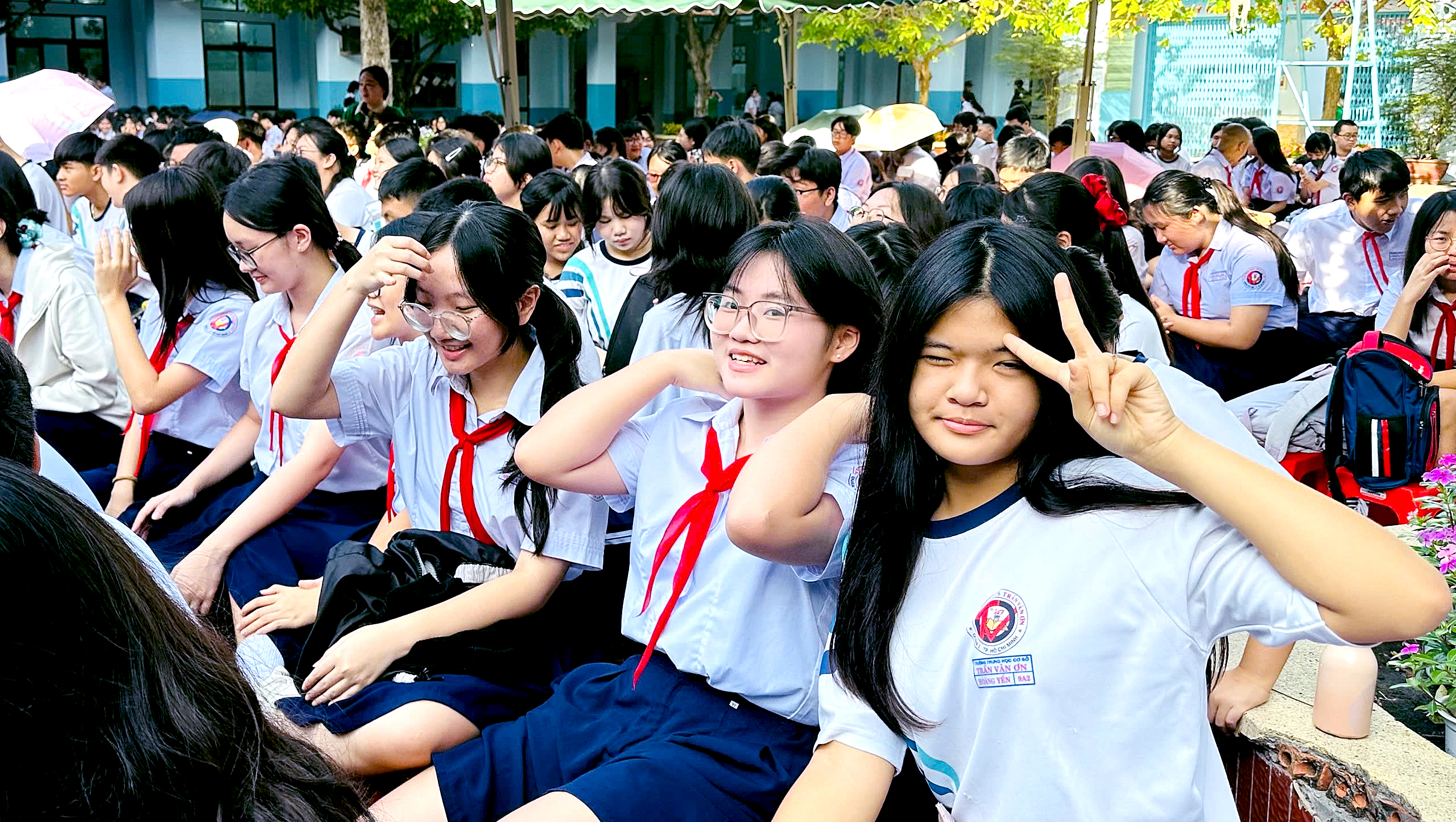 TP.HCM có nên thu 12.000 đồng/giờ khi phụ huynh đón con trễ? - Ảnh 1.
