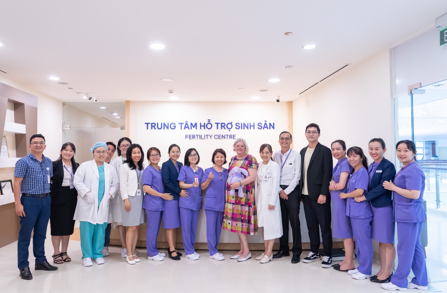 hạnh phúc - Ảnh 2.