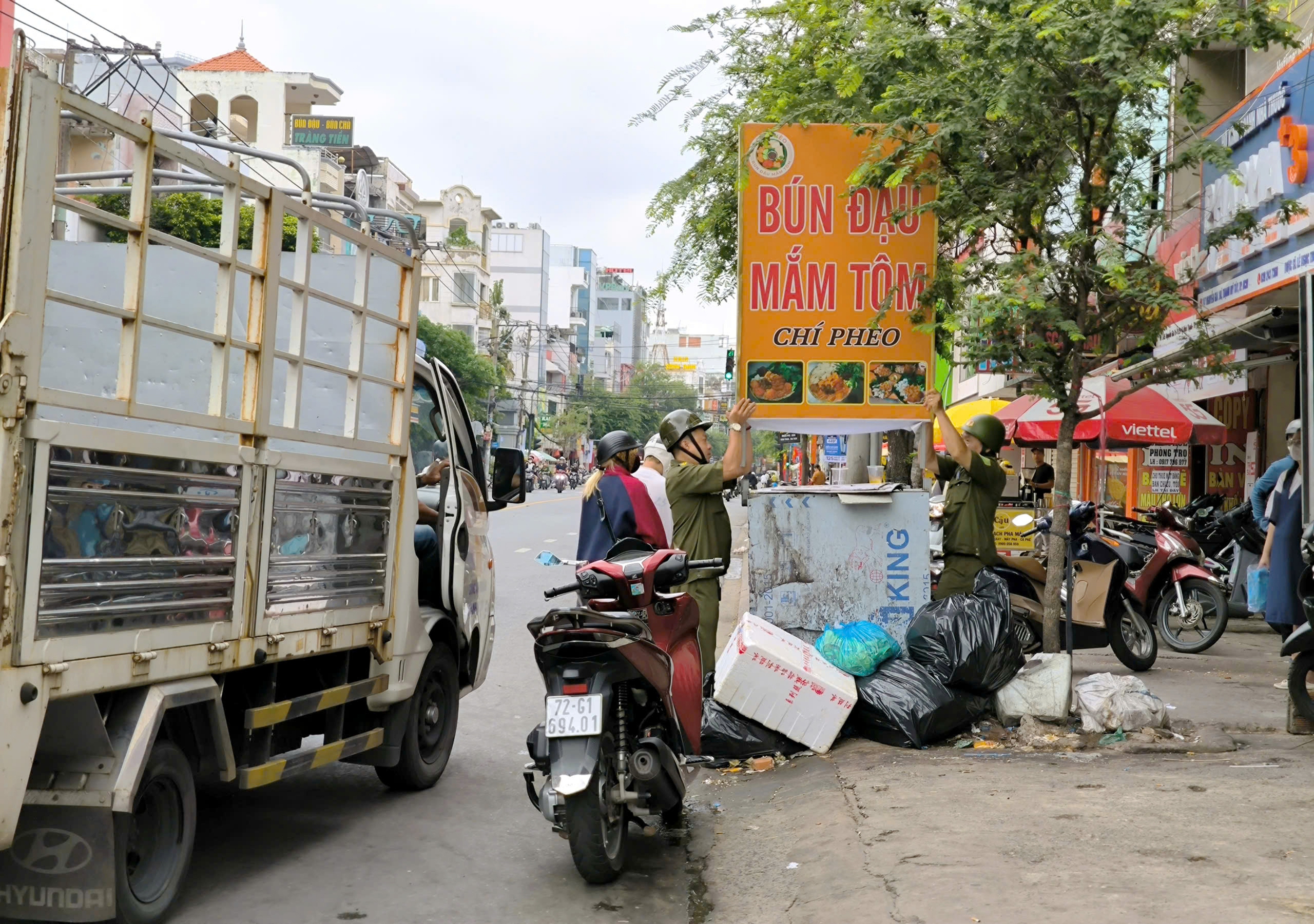 vỉa hè - Ảnh 1.