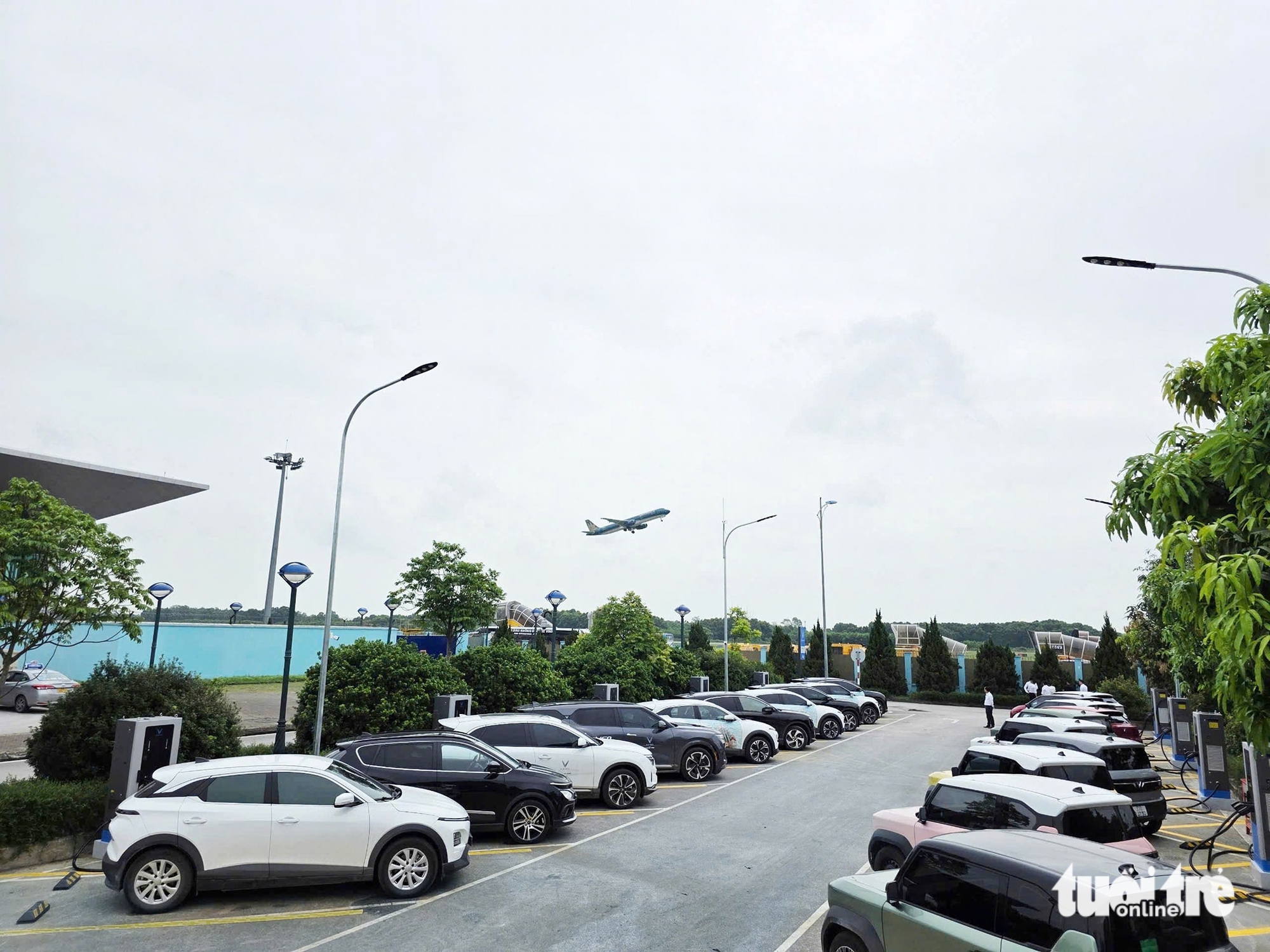 Sân bay Vinh mở cửa lại từ 19-12, nhận diện sinh trắc học hành khách - Ảnh 8.