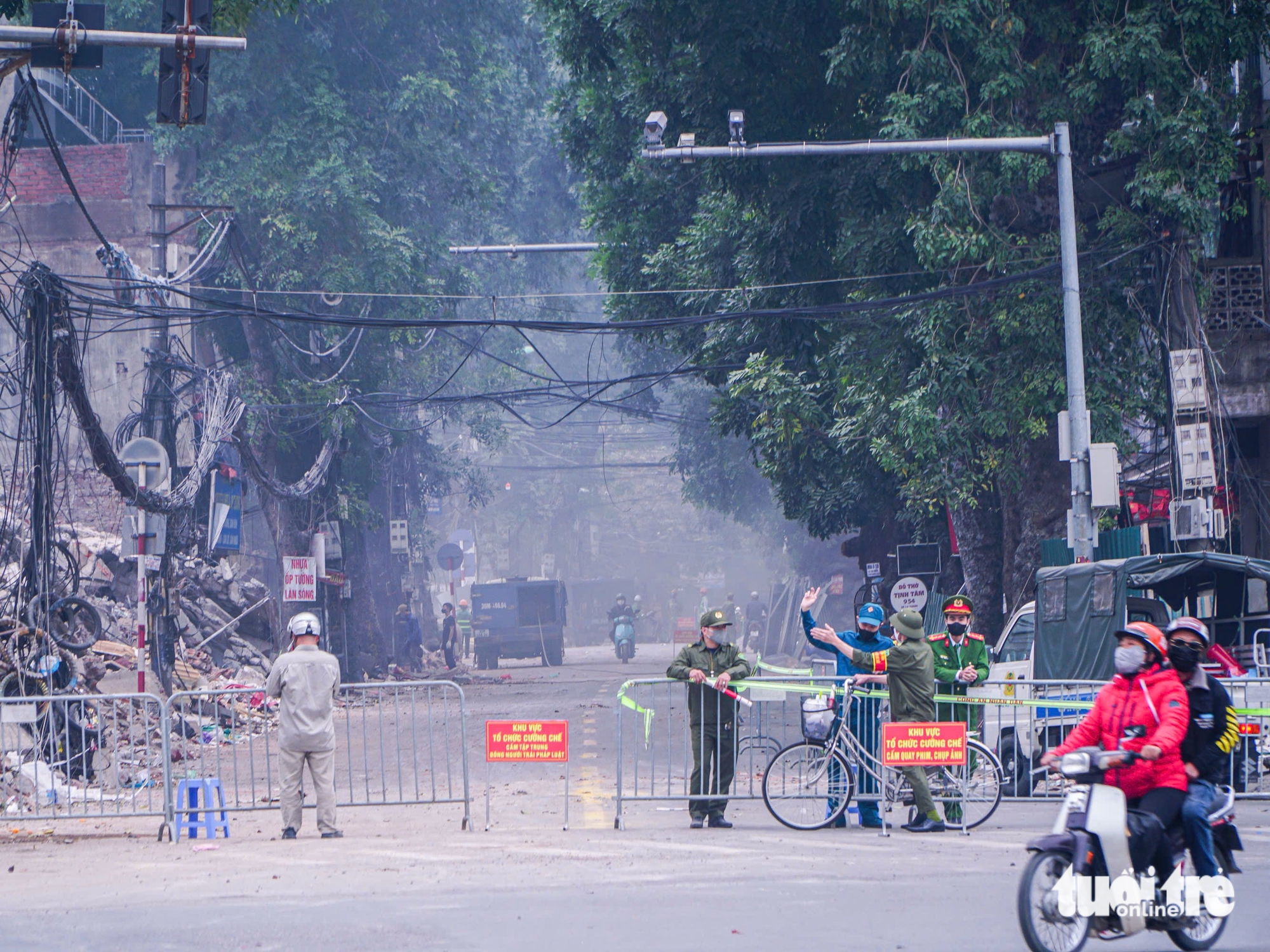 Đê La Thành - Ảnh 1.