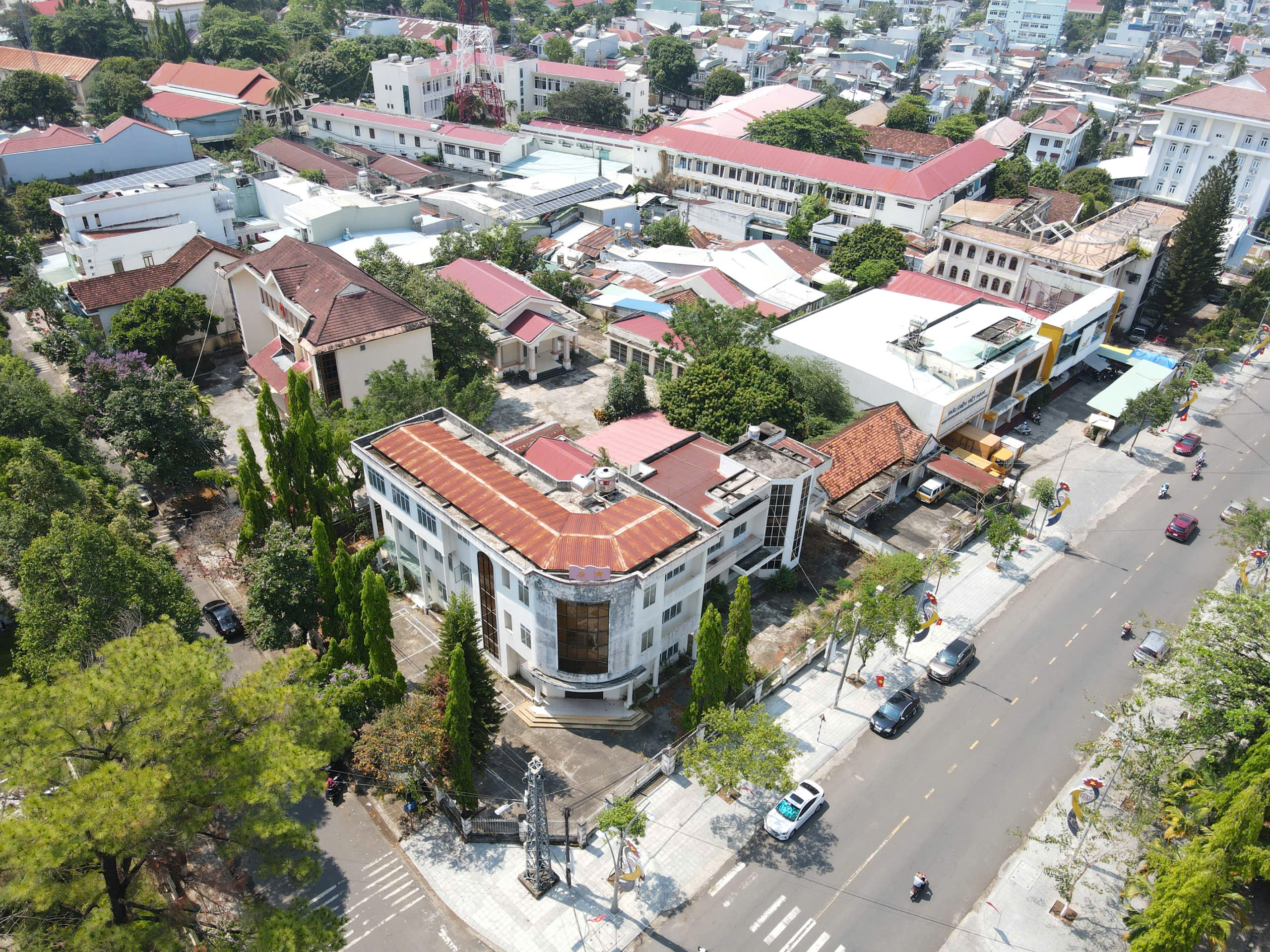 địa phương - Ảnh 1.